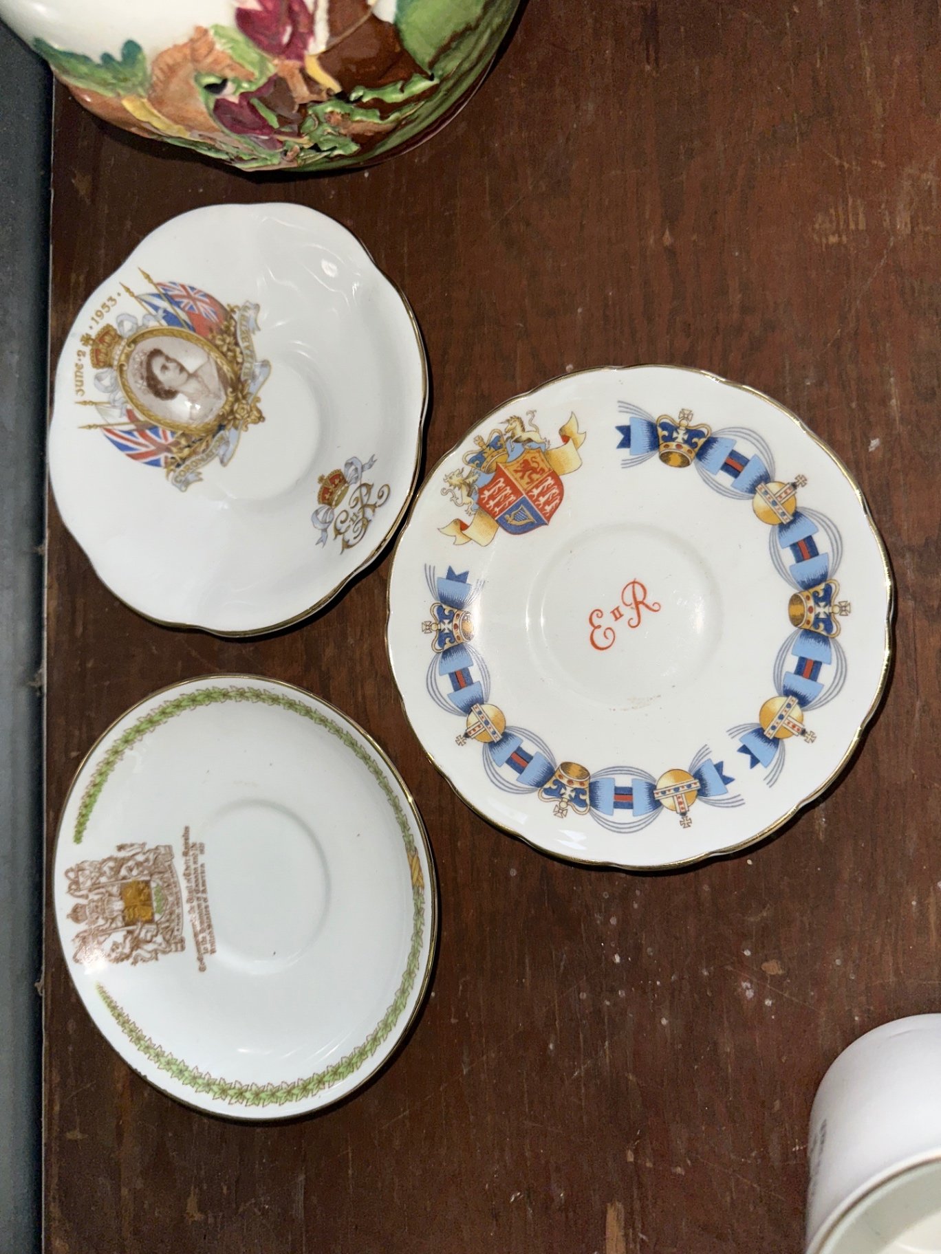 Assorted royal family, tea, cups, and saucers, plate - image 7 of 16