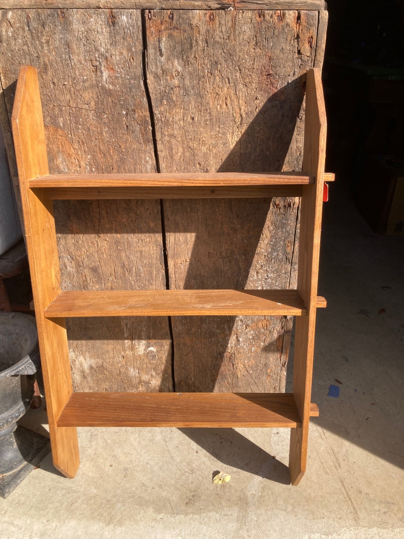 Three-shelf wooden shelves - image 1 of 2