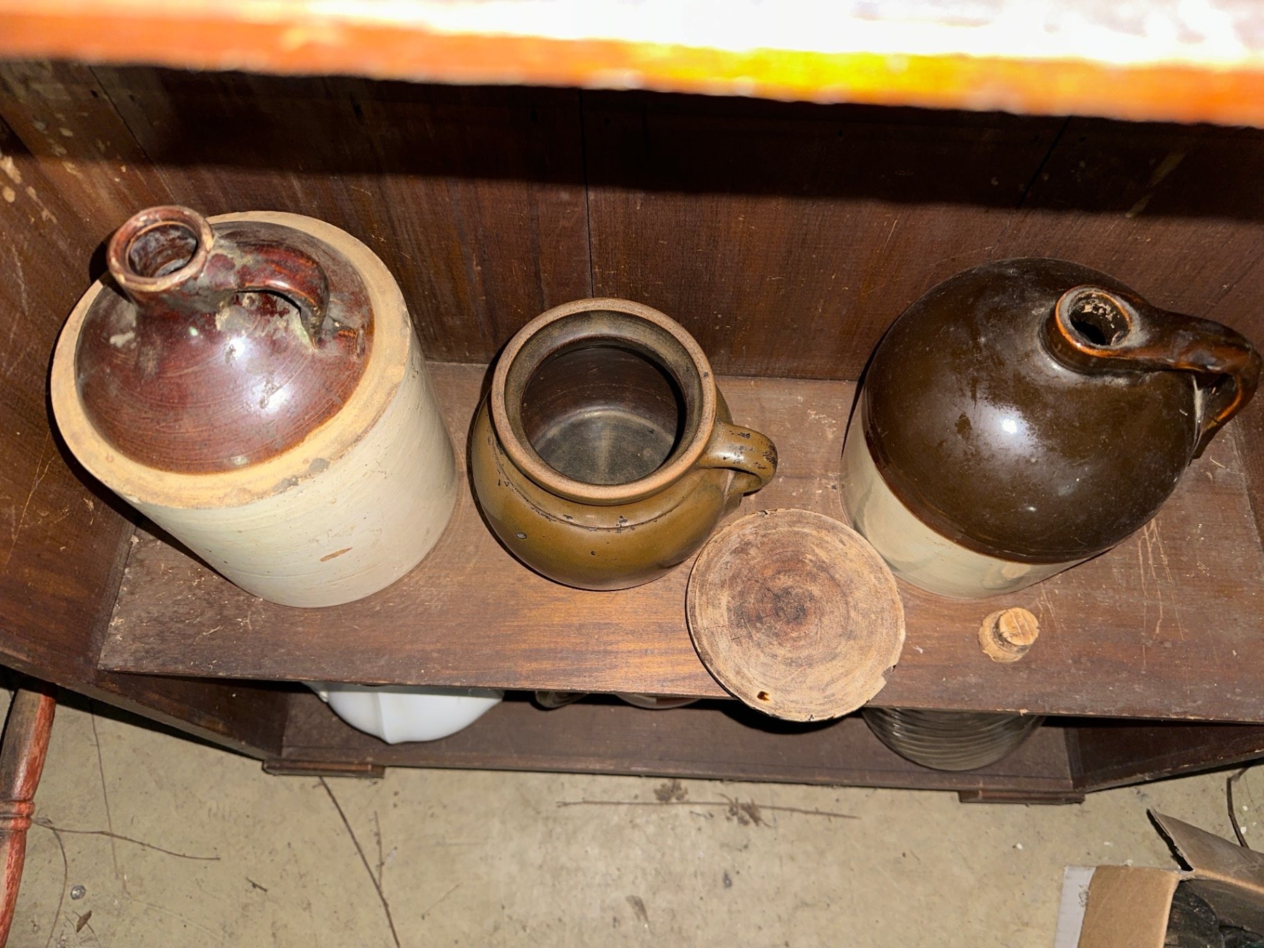 Assorted ceramic jugs and crocks - image 3 of 6