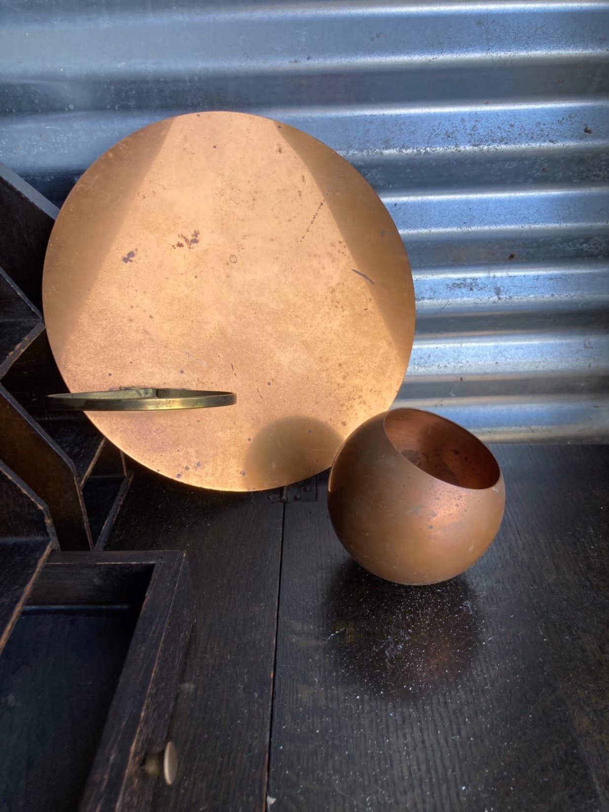 Assorted Vintage Brass and Iron Metalware - image 4 of 19