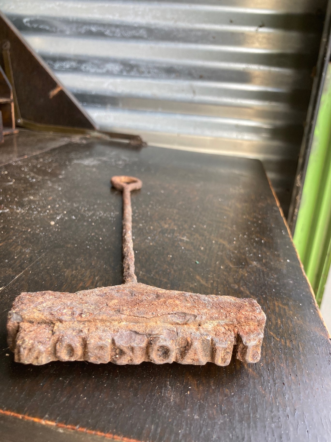 Assorted Vintage Brass and Iron Metalware - image 13 of 19