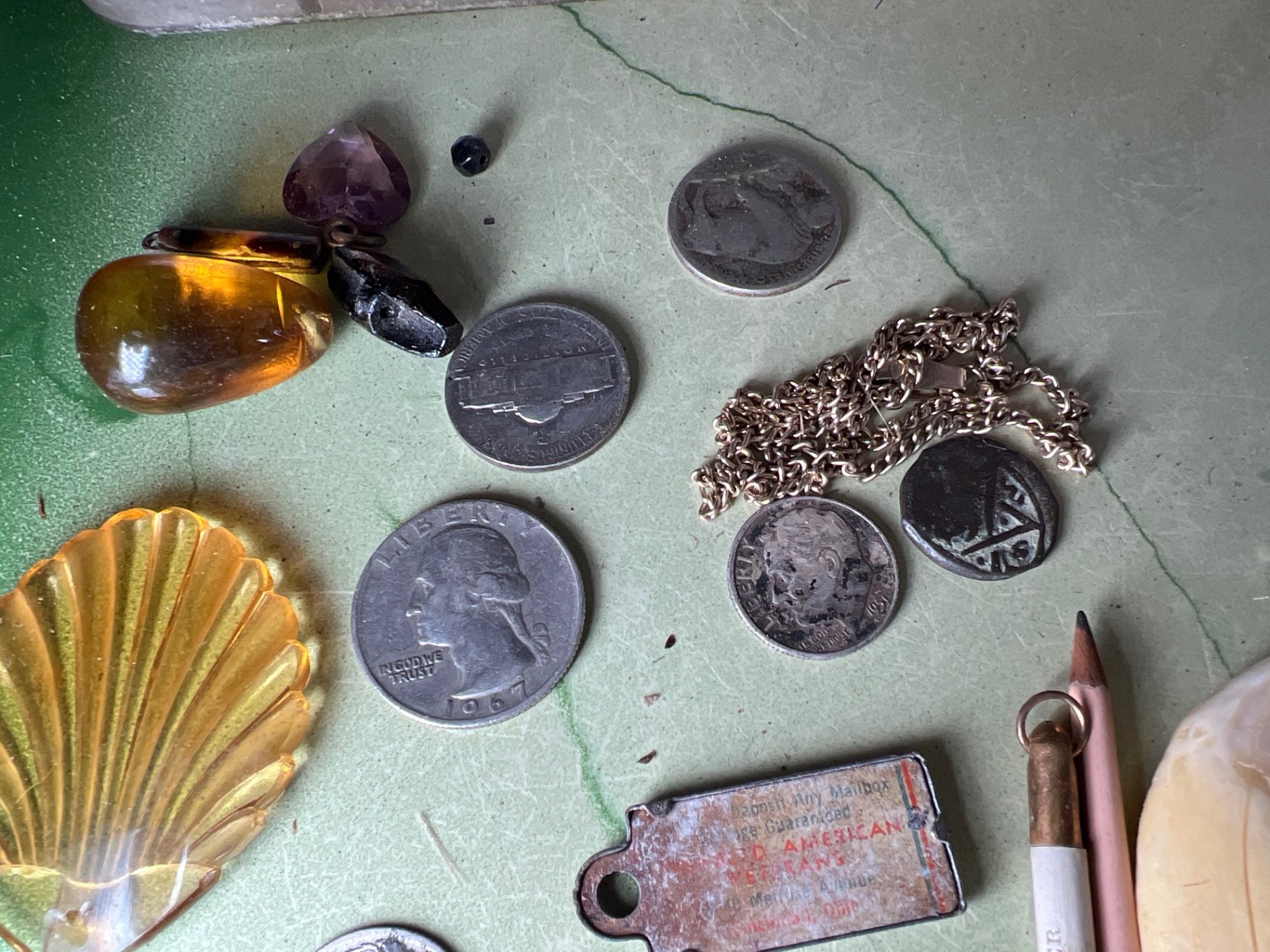 Assorted coins, pendants and small trinkets - image 10 of 10