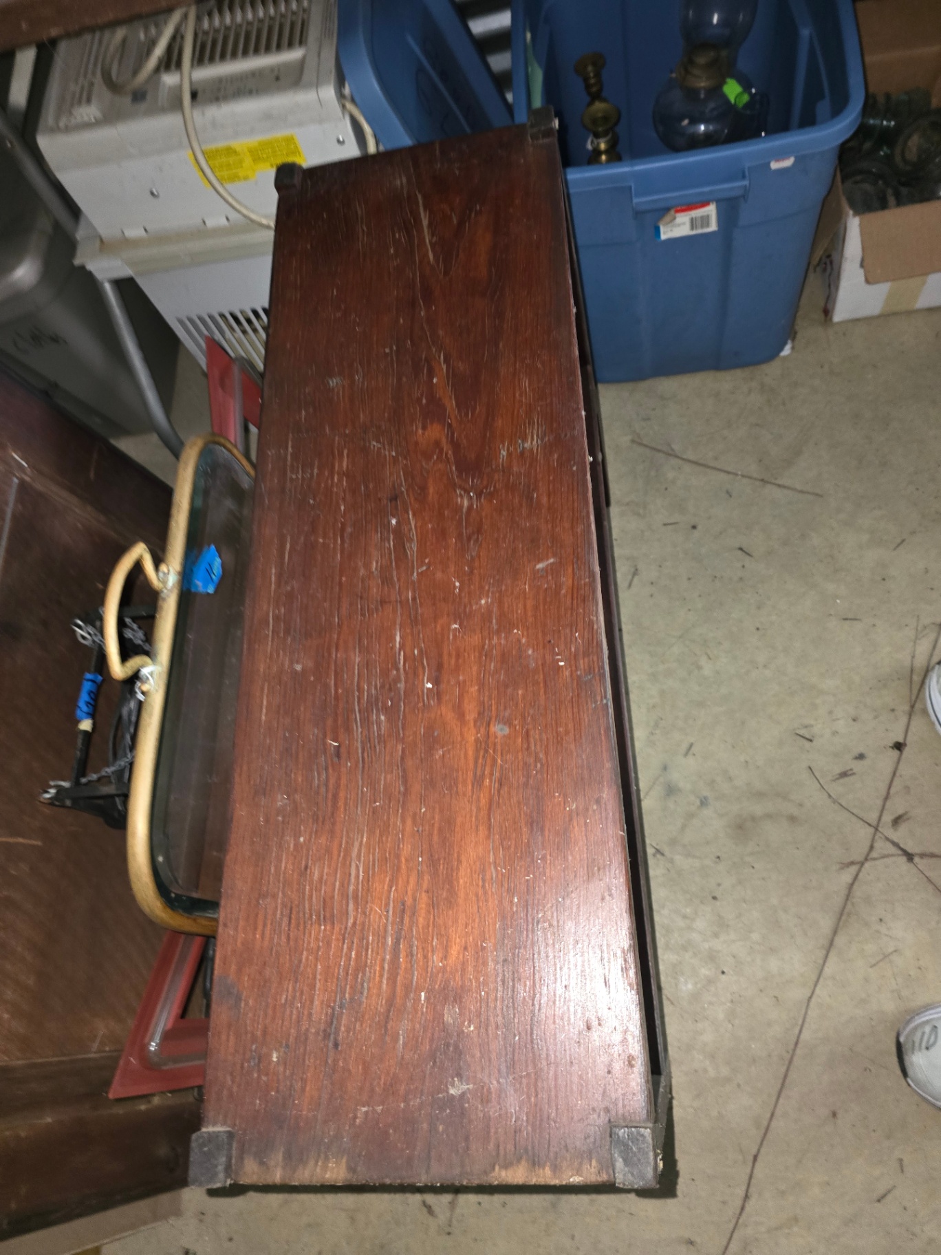 Two-tier wooden shelf with zigzag edge - image 7 of 11