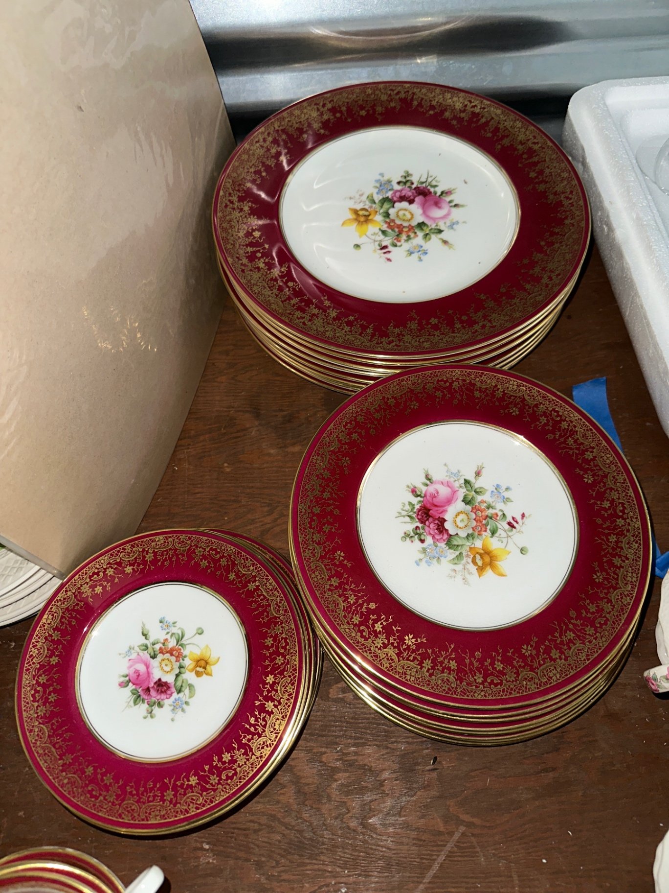 Floral red and gold china teacups and saucers - image 2 of 8