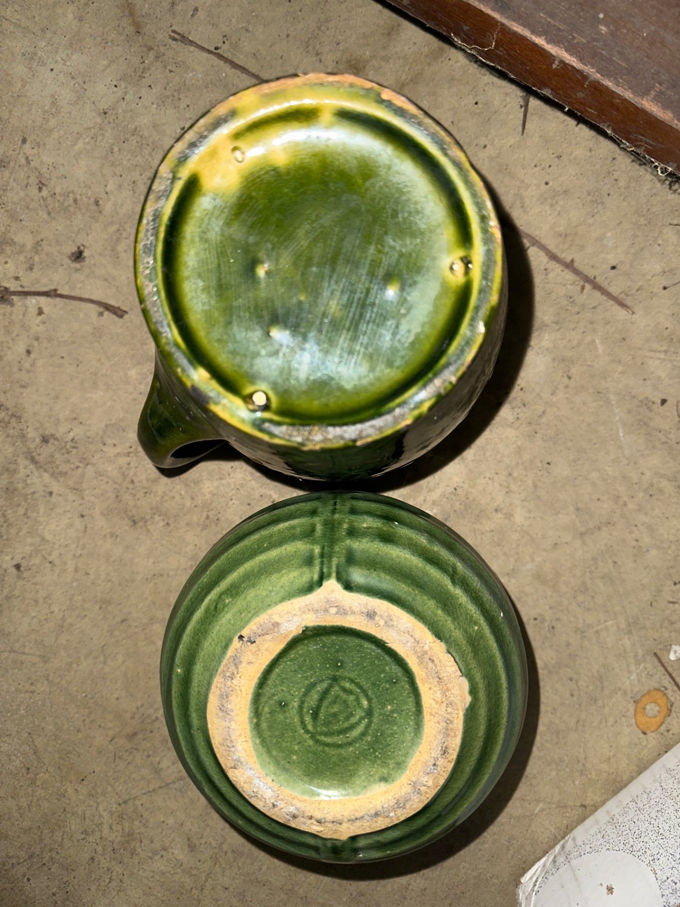 Assorted ceramic jugs and crocks - image 6 of 6