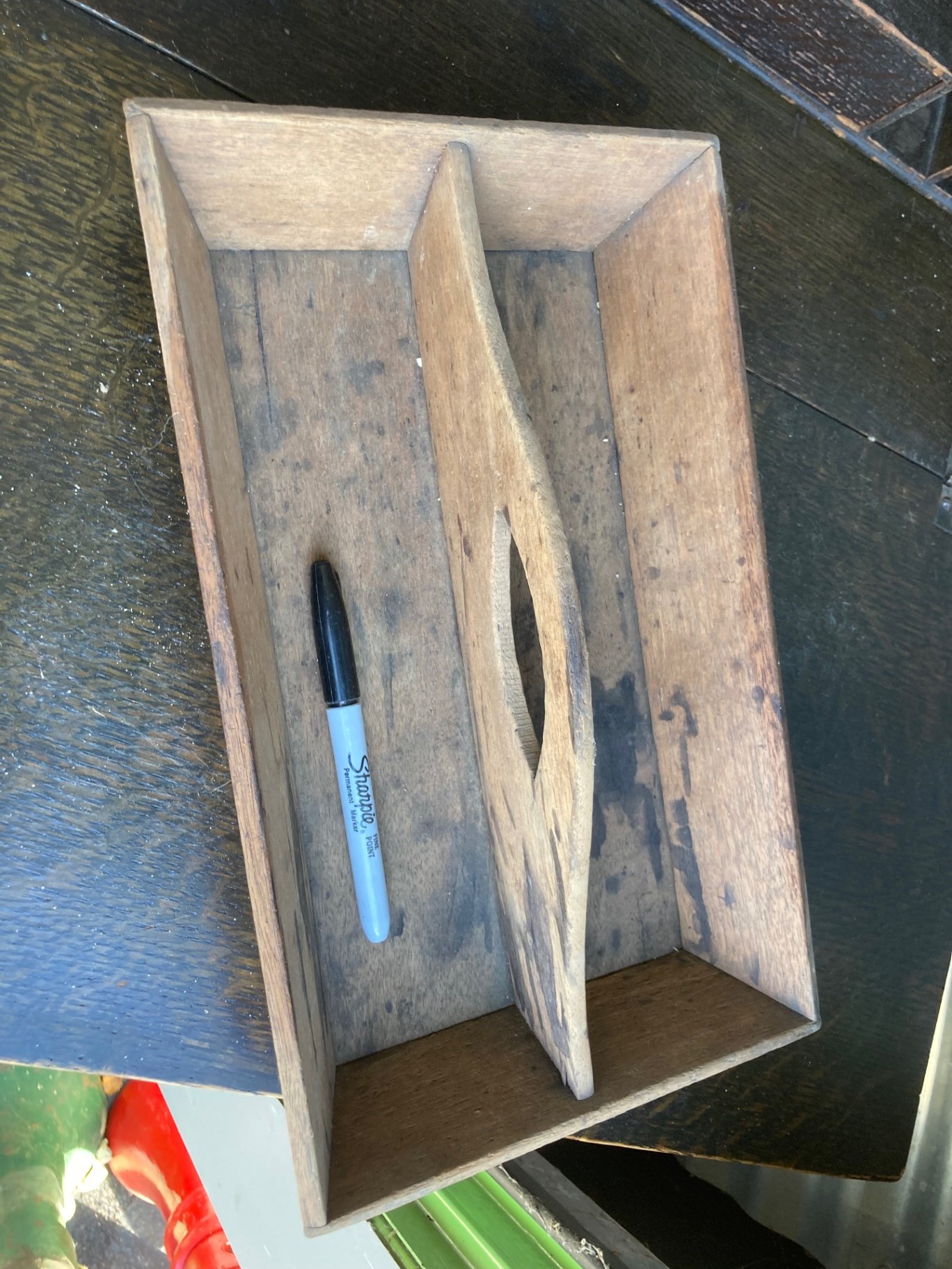 Vintage wooden workshop items and horse-head bookends - image 9 of 13