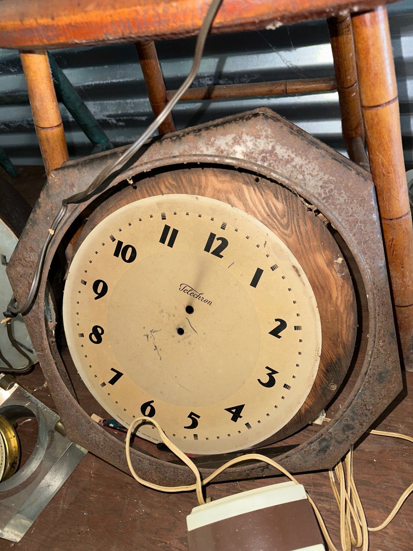 Collection of Vintage Telechron Clocks - image 10 of 11