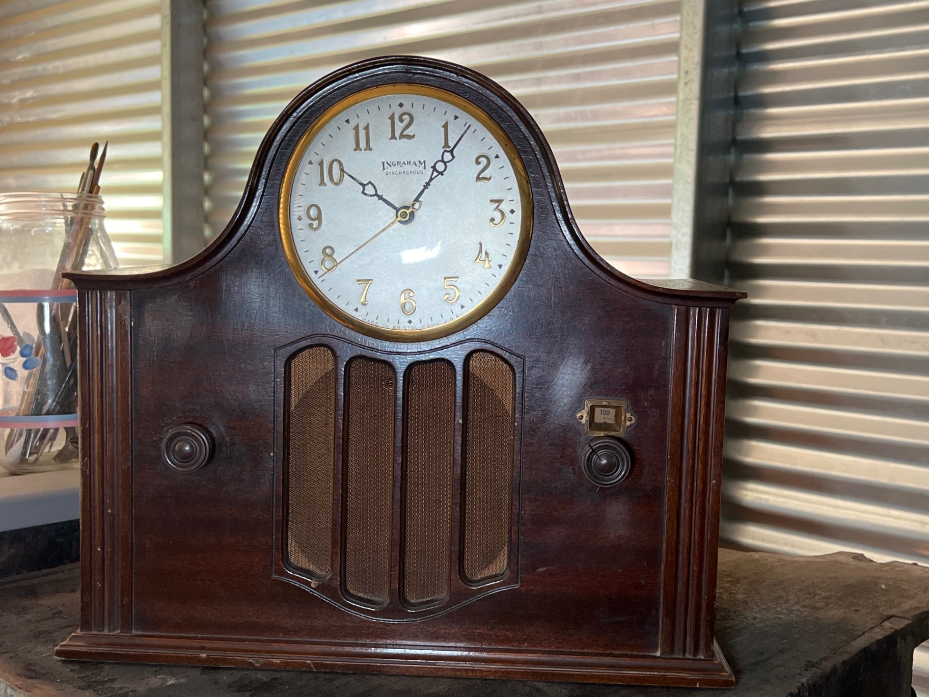Antique Ingraham Mantel Clock with Synchronous Motor - image 1 of 5