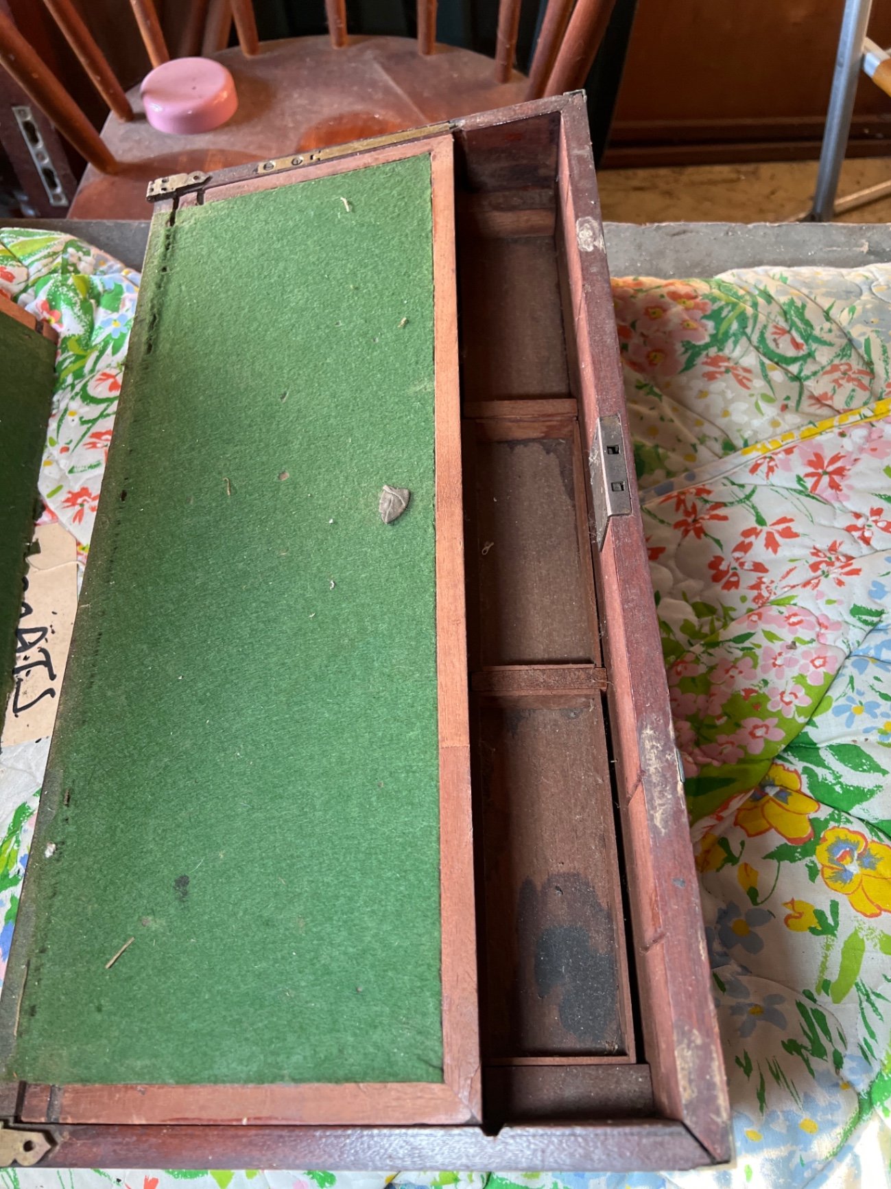 Vintage wooden storage box with compartments - image 5 of 7