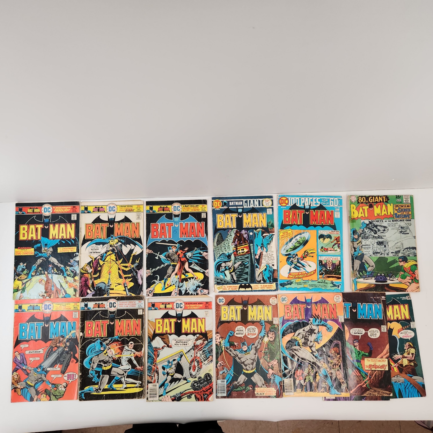 Batman 203 258 262 269 271-275 281 282 292 295 299 - image 1 of 5