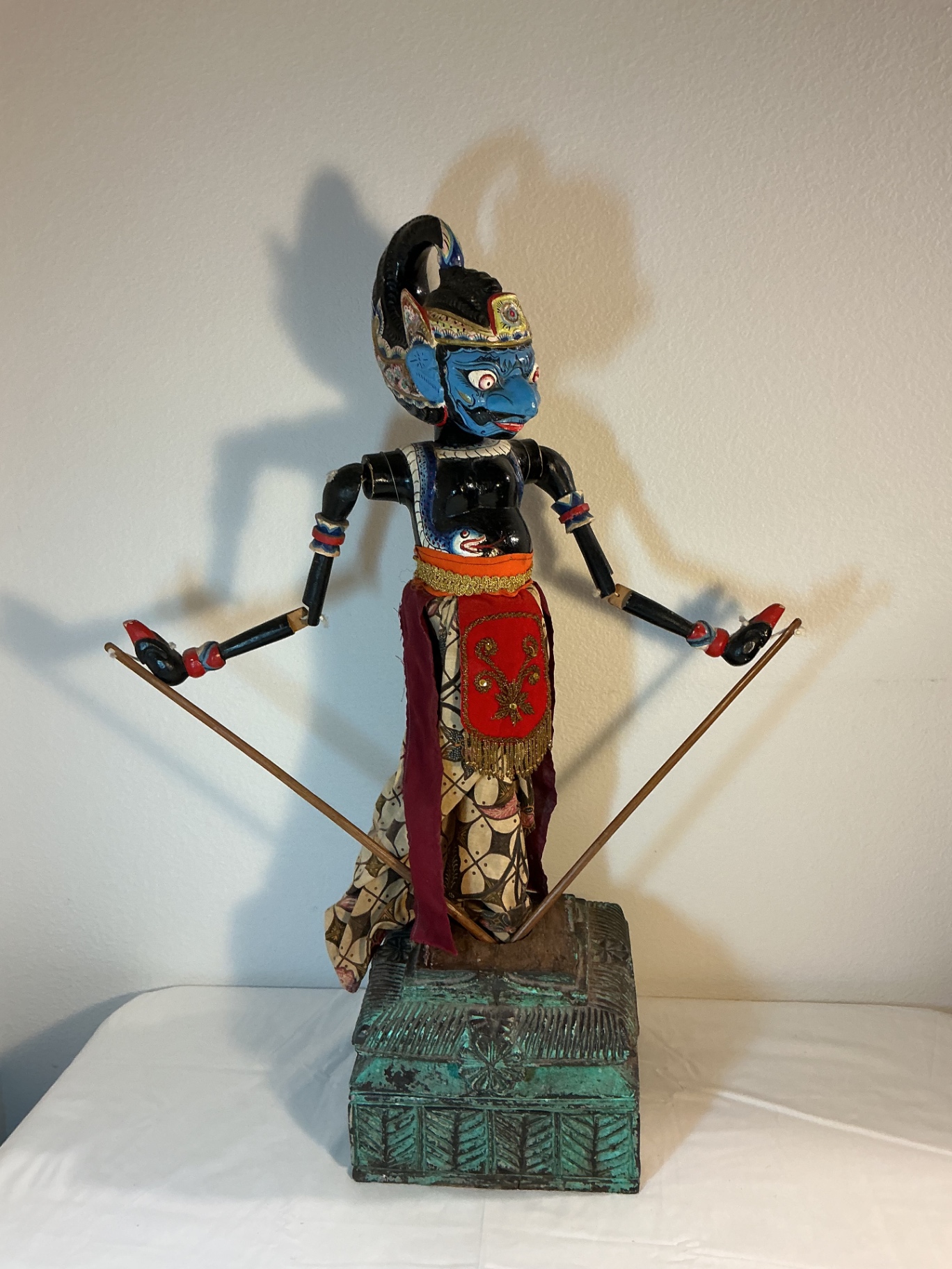 Balinese wooden Puppet #2 - image 2 of 7