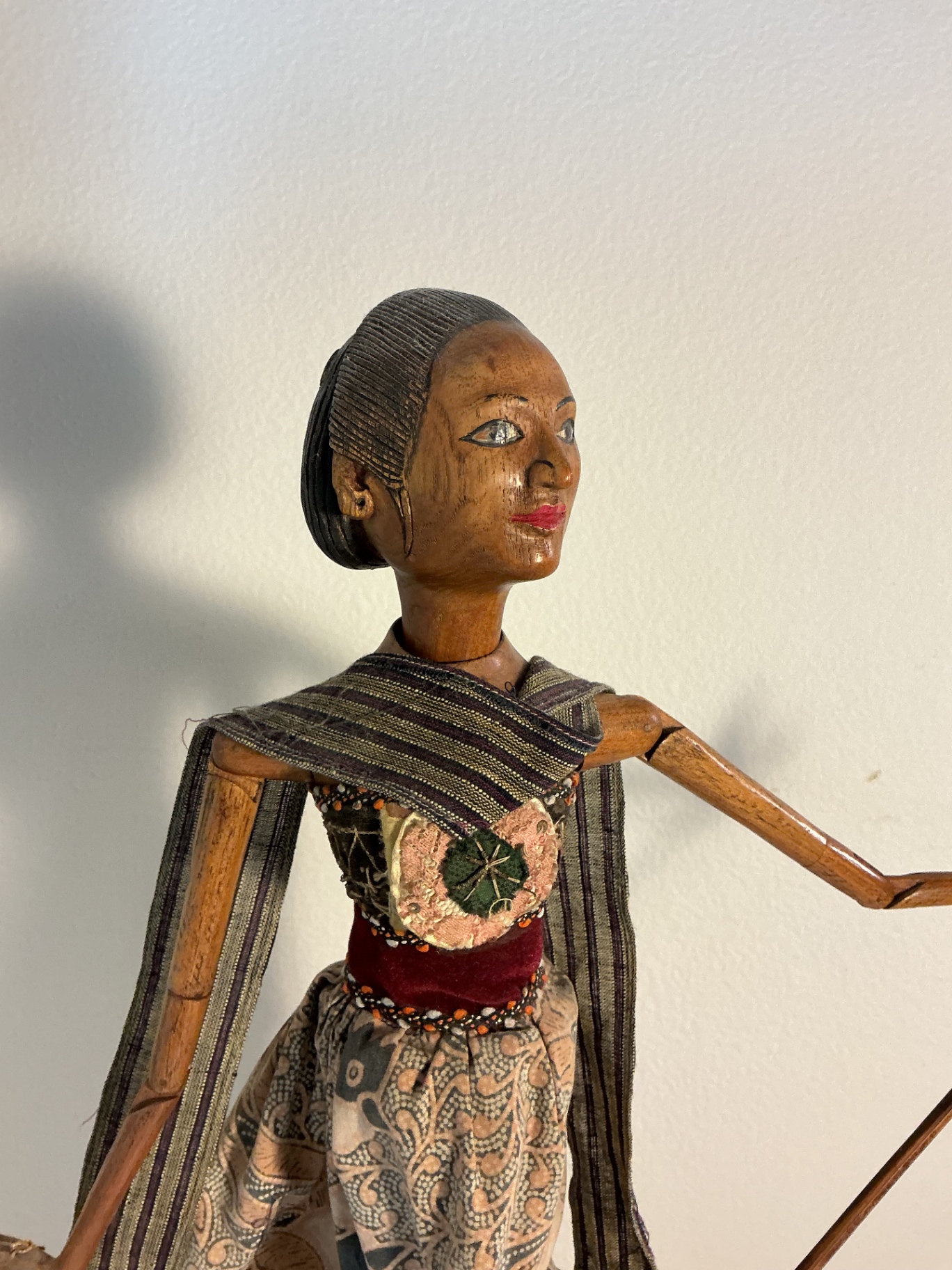 Balinese Wooden Puppets #7 - image 4 of 10