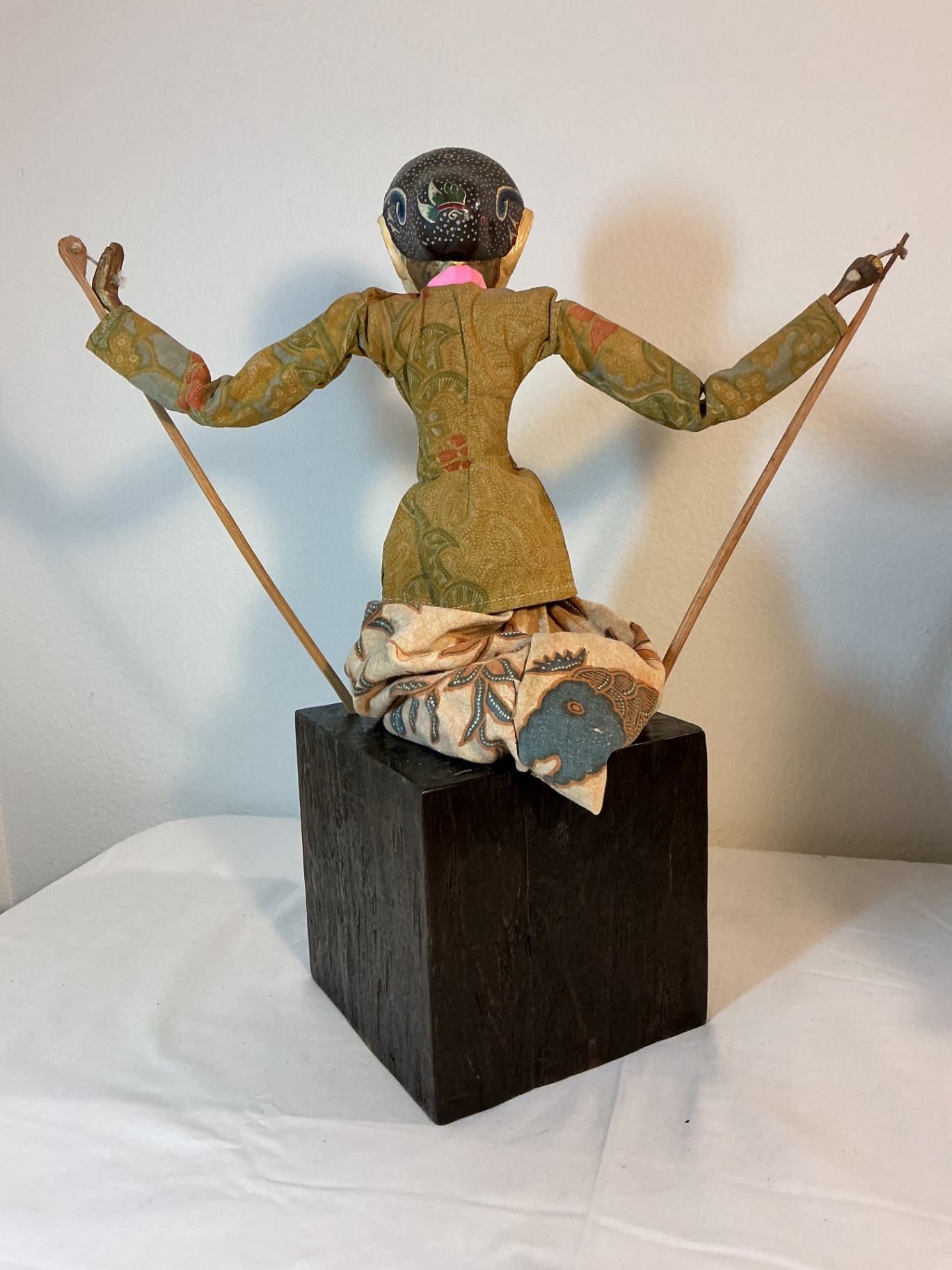 Balinese Wooden Puppets #4 - image 4 of 9