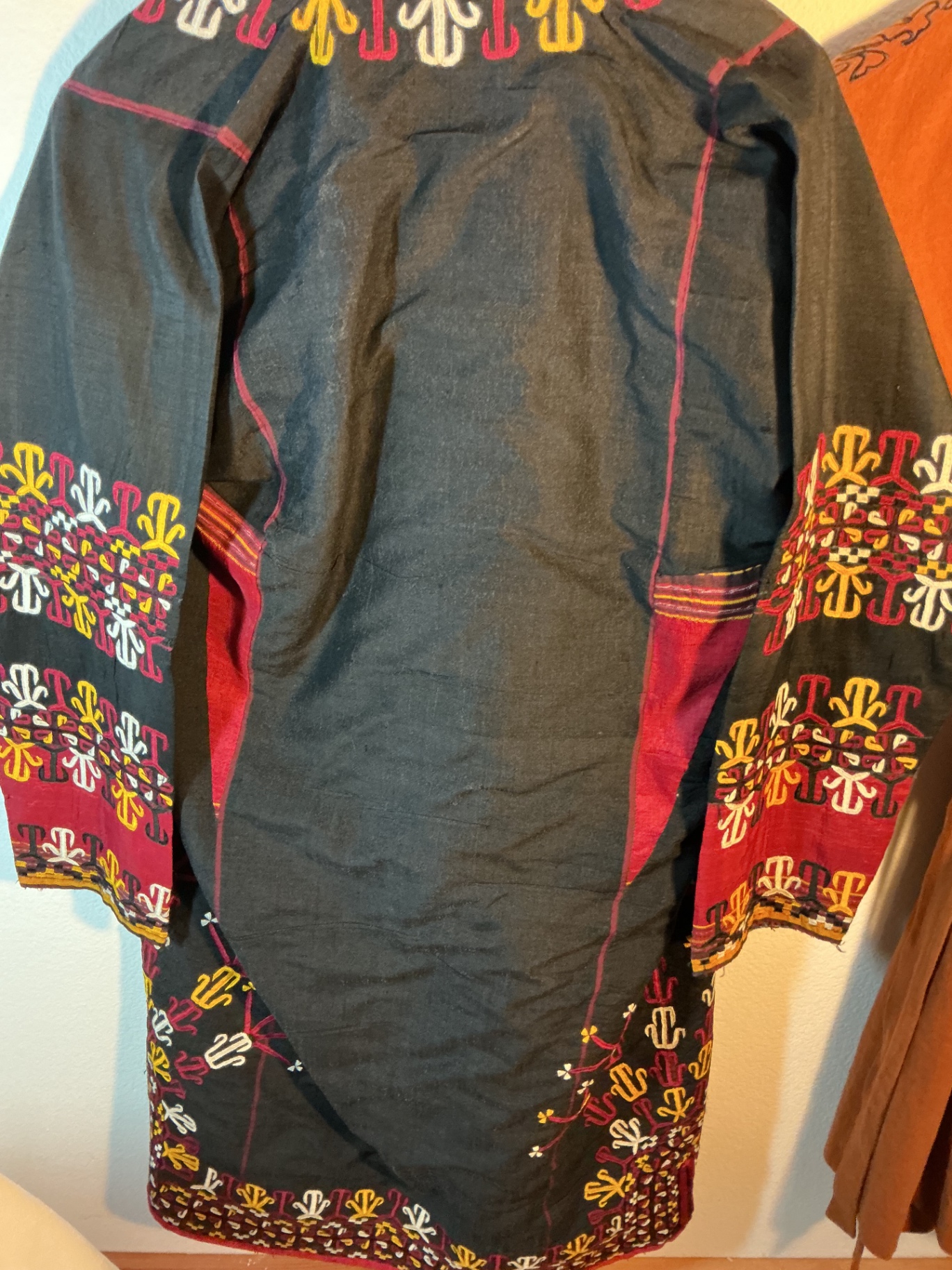 Tekke Turkmen chyrpy coat, and linen wrap dress - image 4 of 8