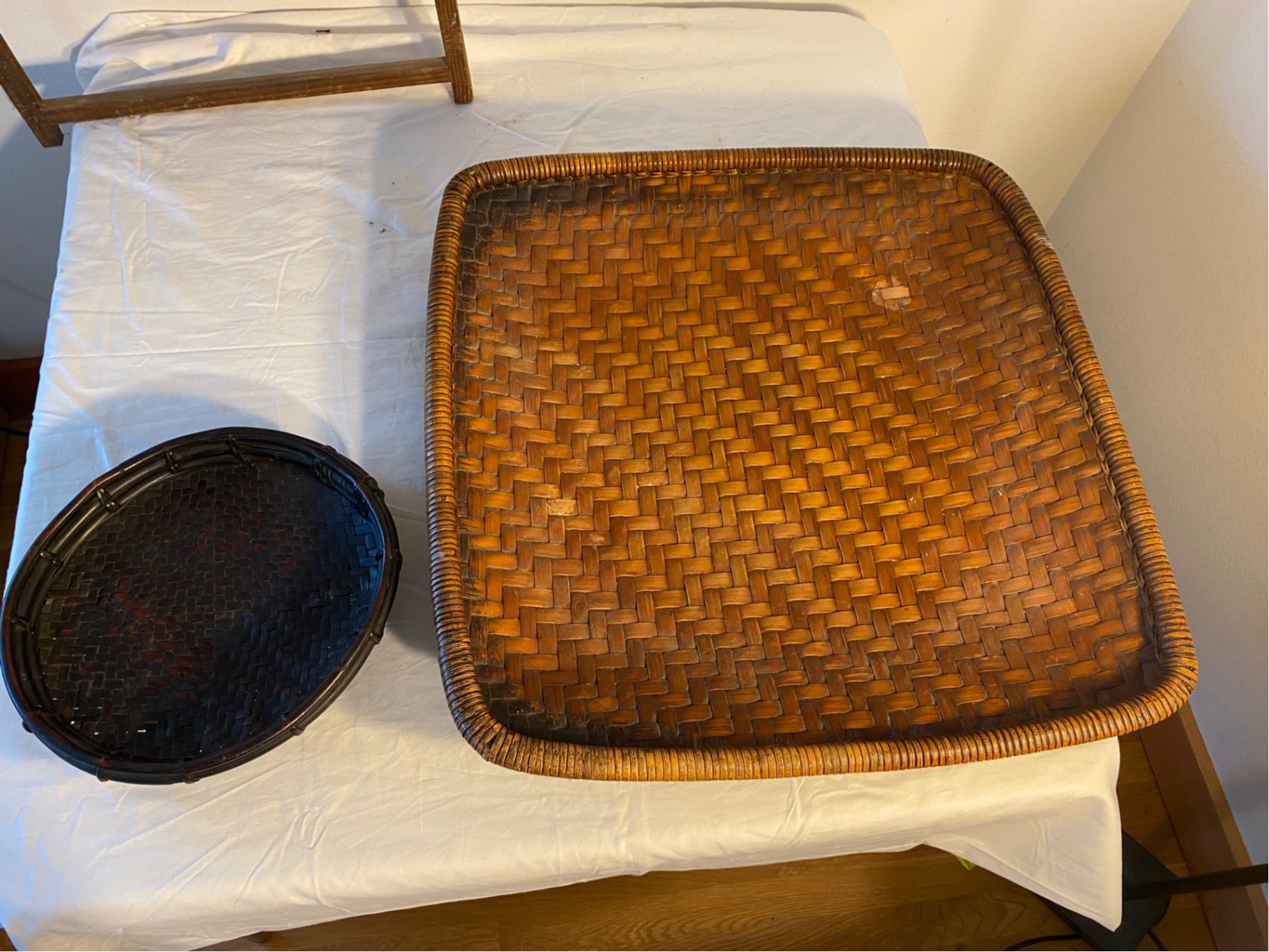 Ethnic Decor - image 6 of 11