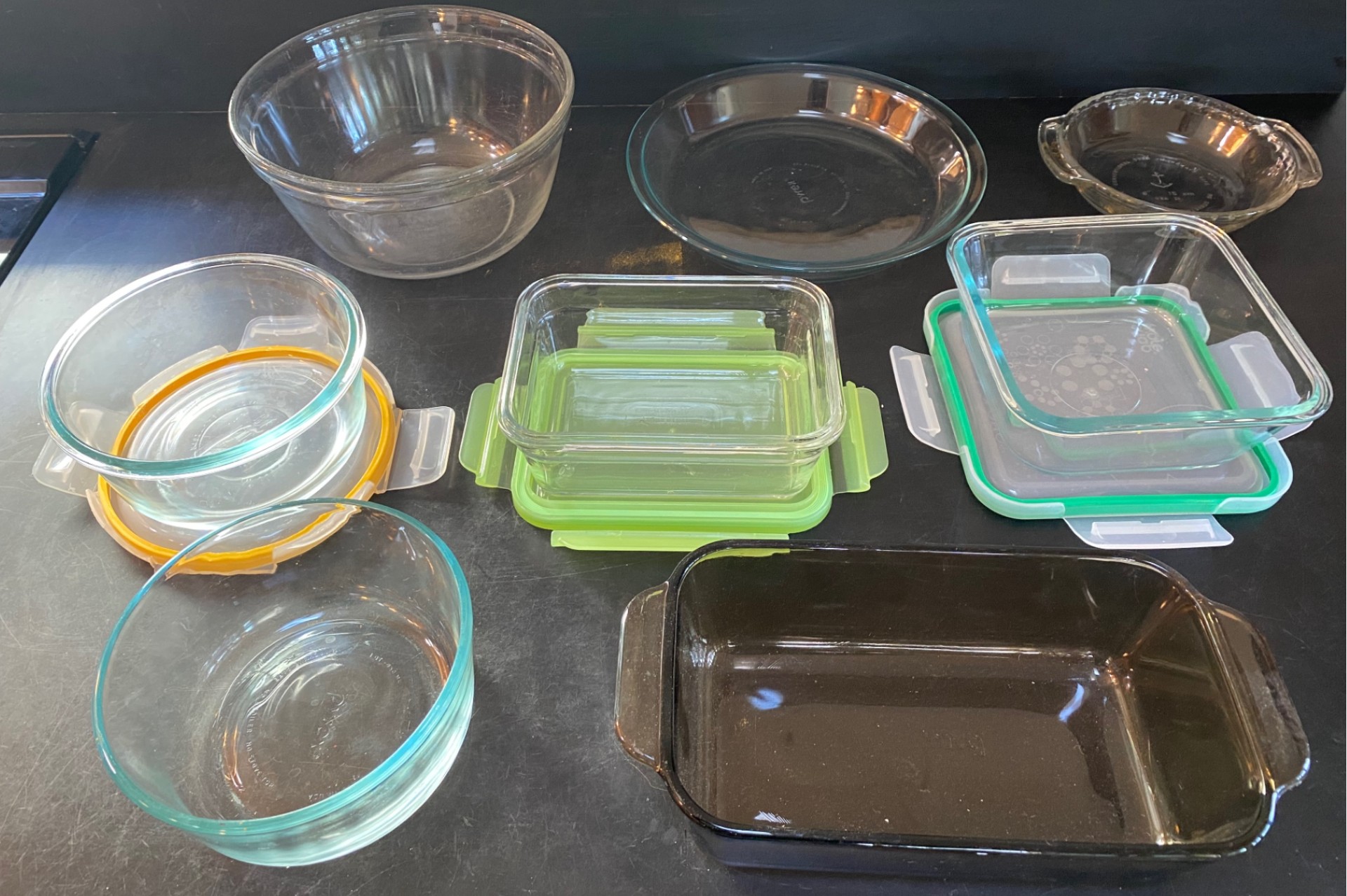 Collection of Pyrex storage containers - image 2 of 6
