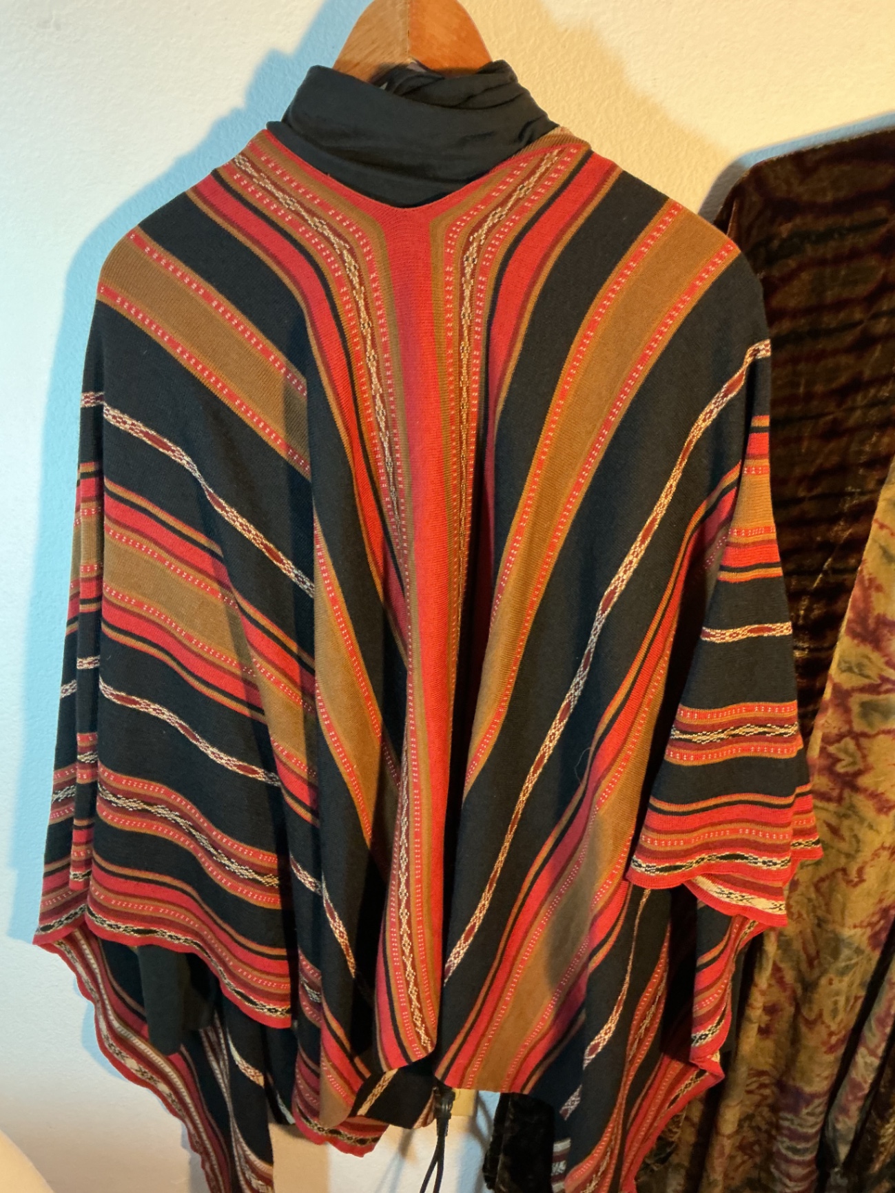 Serapes and sarong - image 3 of 7