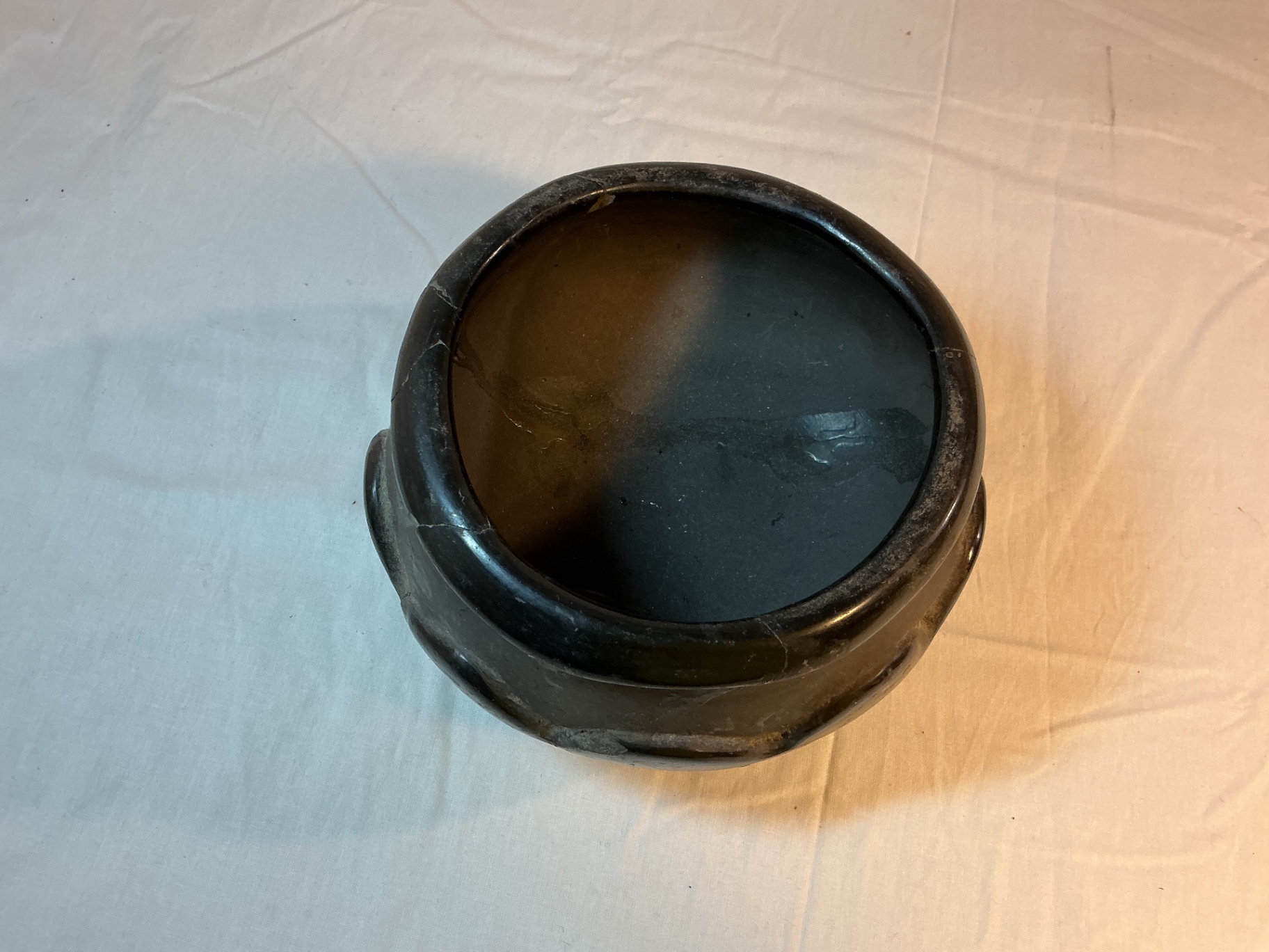3 Vintage Ceramic vessels - image 6 of 7