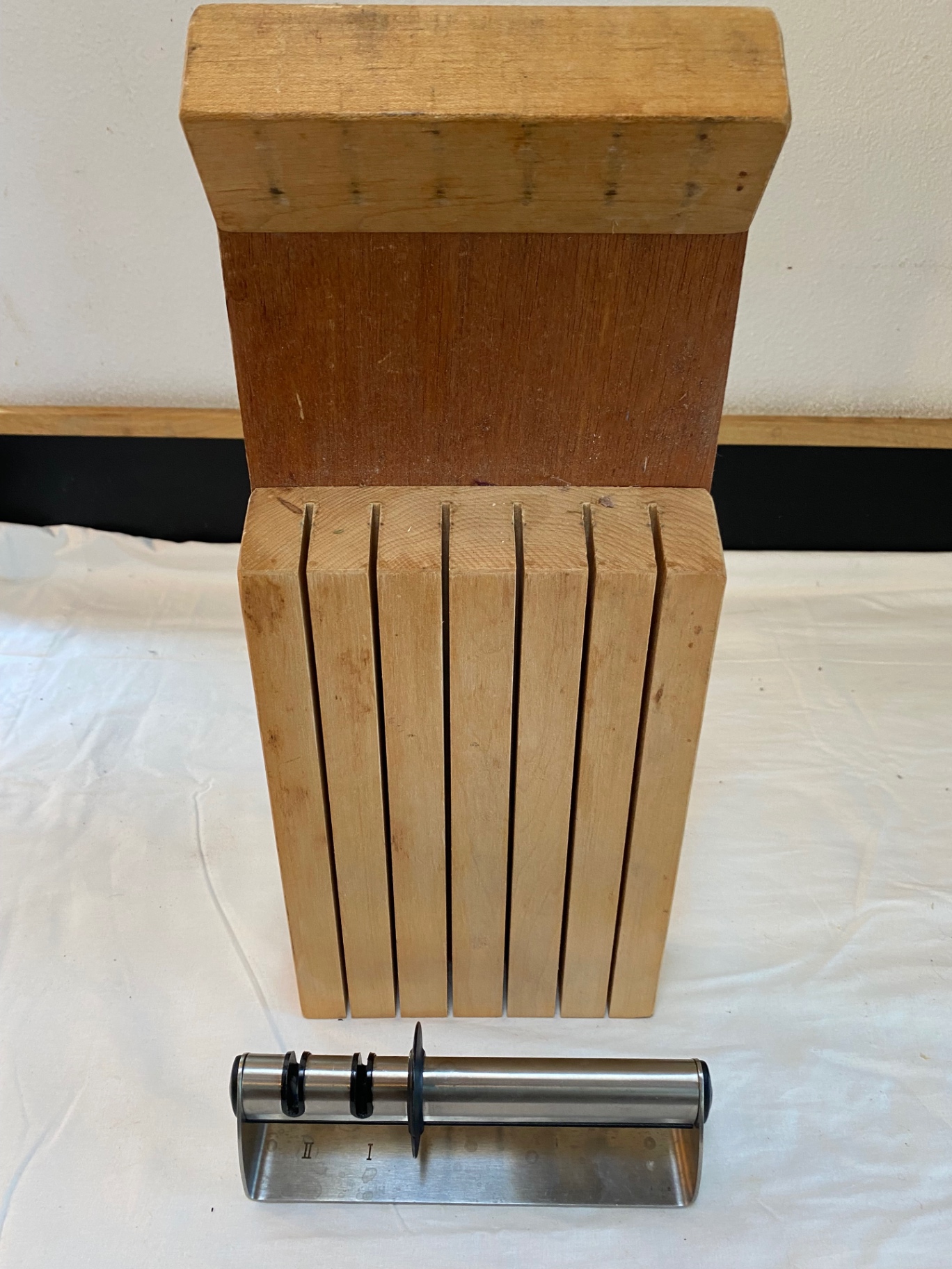 Japanese & Swiss Cutlery, Kitchen and Dining Utensils - image 4 of 17