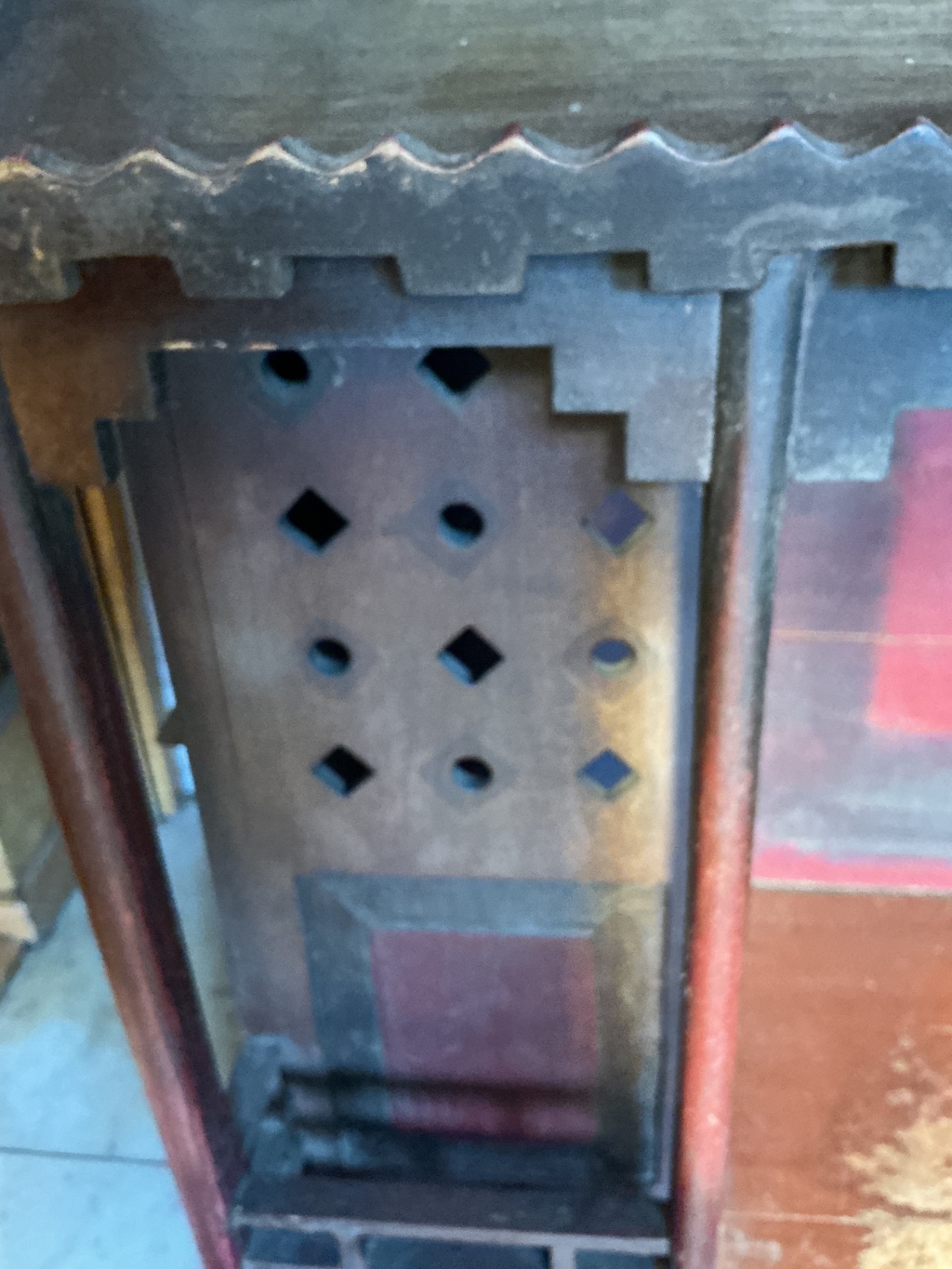 Antique Asian Doll house or Altar - image 6 of 6