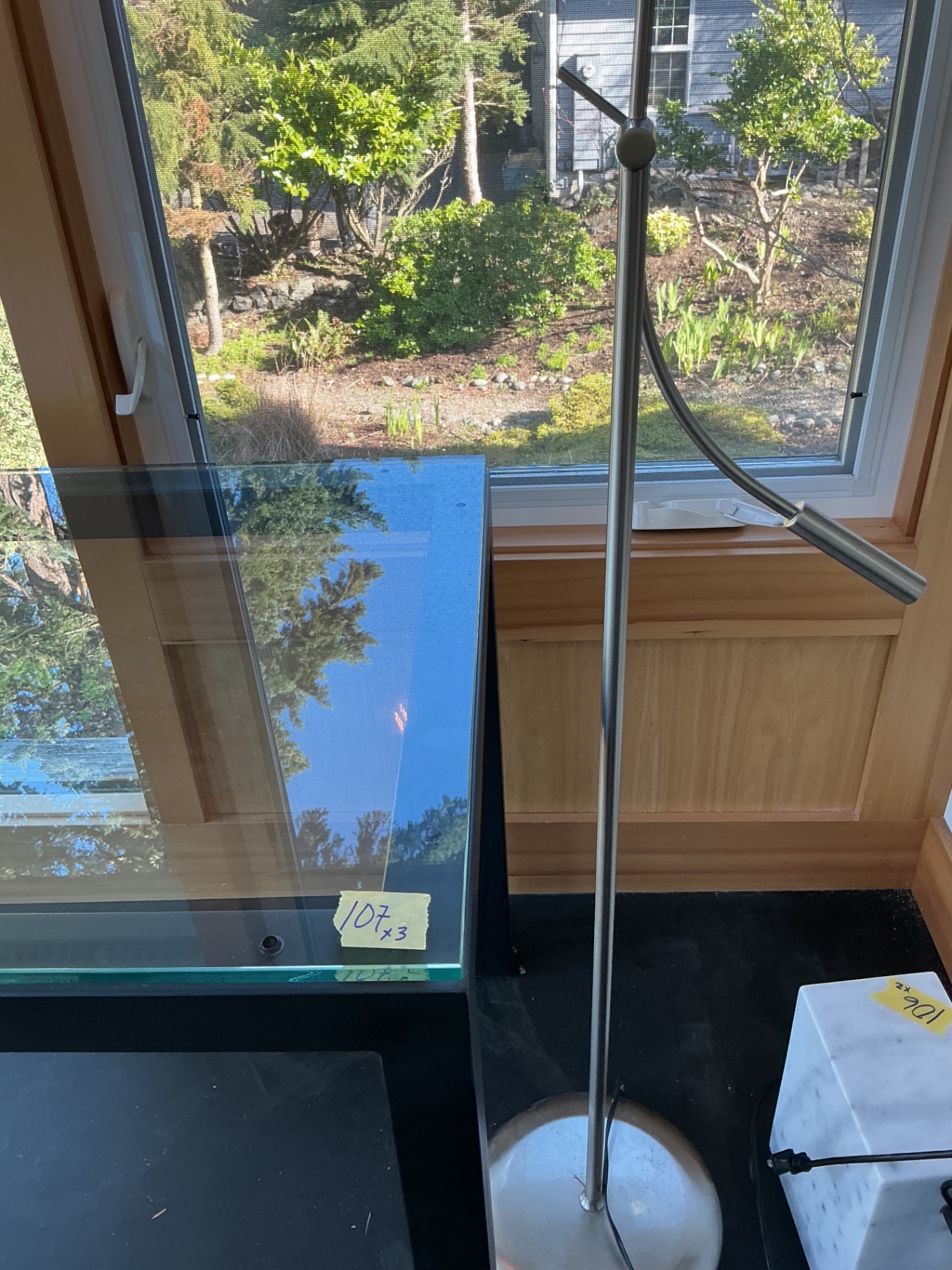 Glass and metal Desk, Floor Lamp, waste basket - image 5 of 6