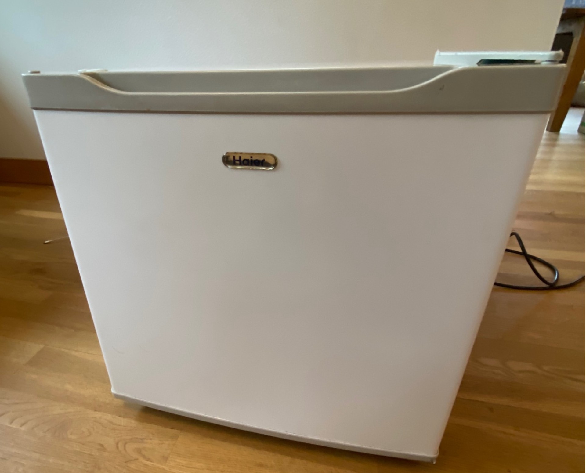 White Mini-Freezer from Haier - image 2 of 8