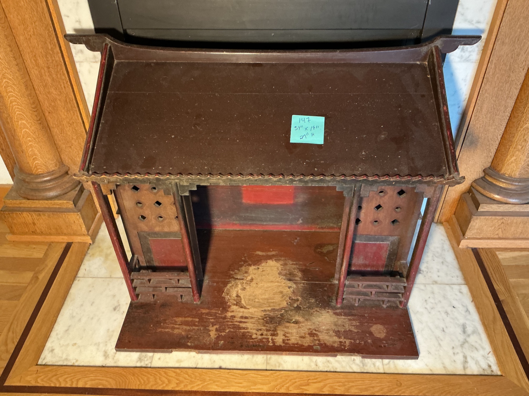 Antique Asian Doll house or Altar - image 1 of 6