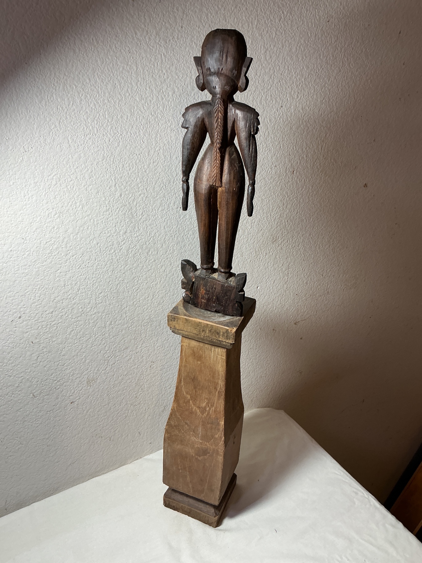 Wayang  Kulit Shadow Puppet & Marapachi Bommai Wooden Figurine - image 3 of 5