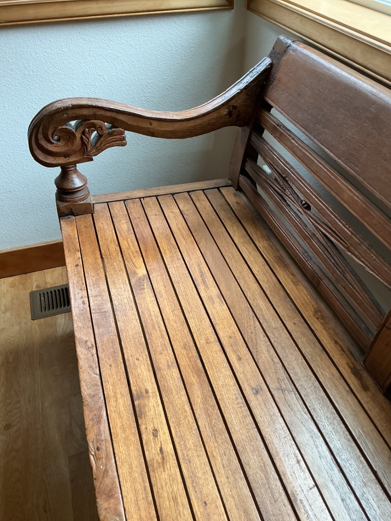 Indonesian Solid wood bench - image 4 of 5