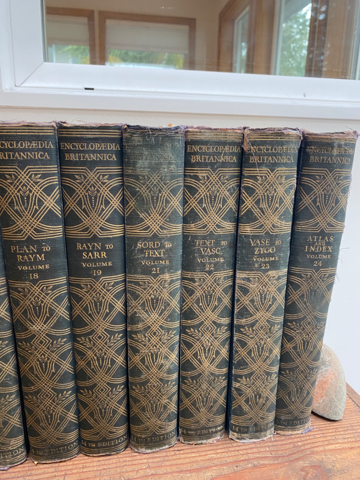 1929 Assorted Encyclopedia Brittanica  - image 5 of 5