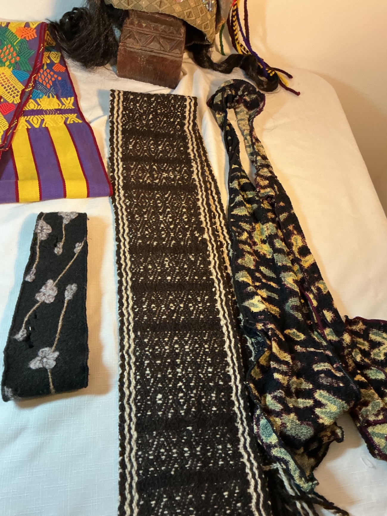 Woven Ethnic bags & sashes - image 11 of 11
