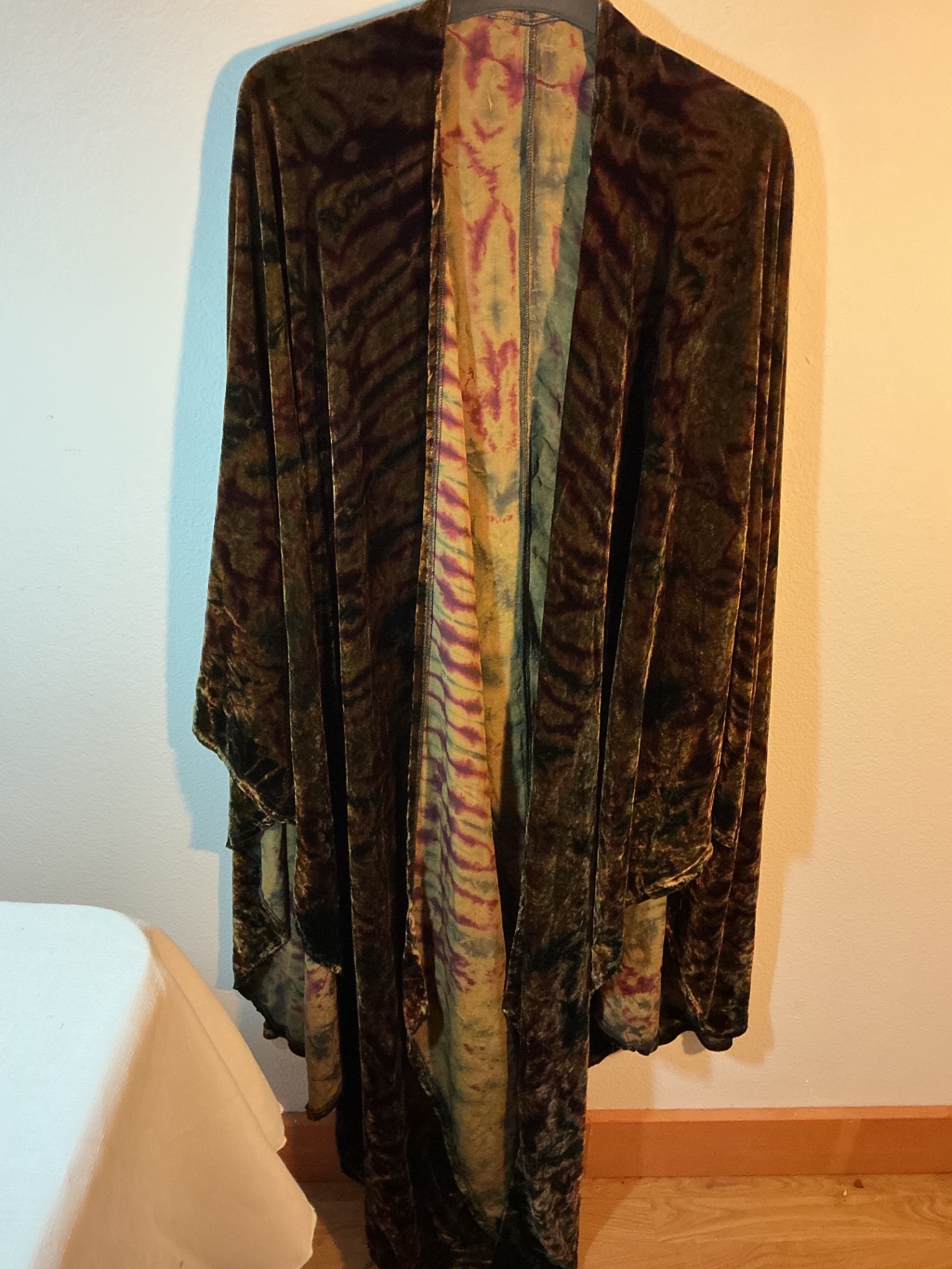 Serapes and sarong - image 4 of 7