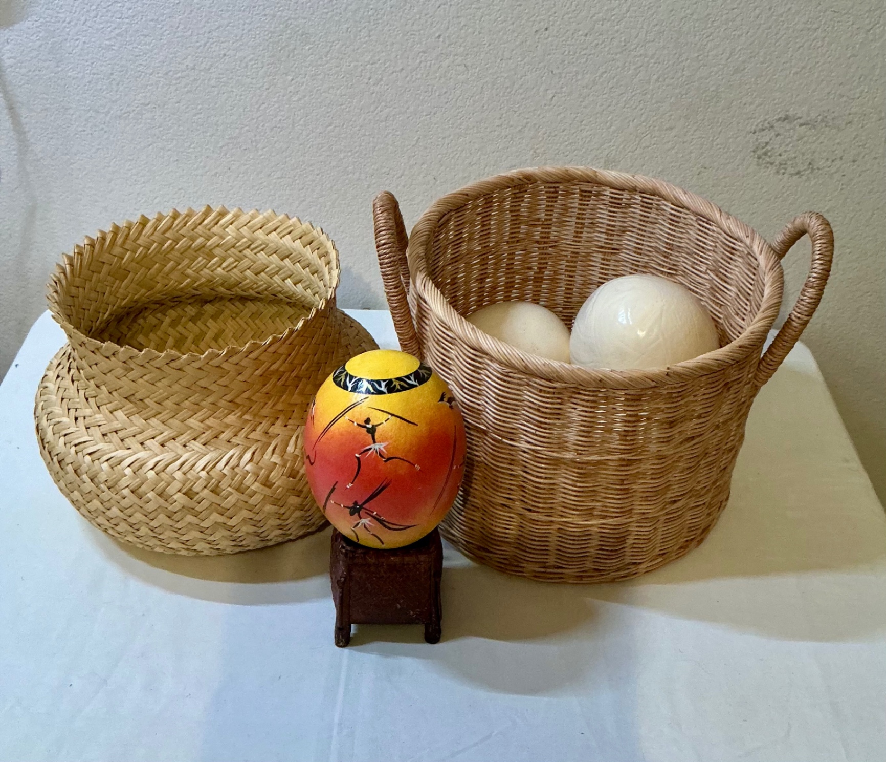 Woven baskets with Ostrich Eggs - image 4 of 7