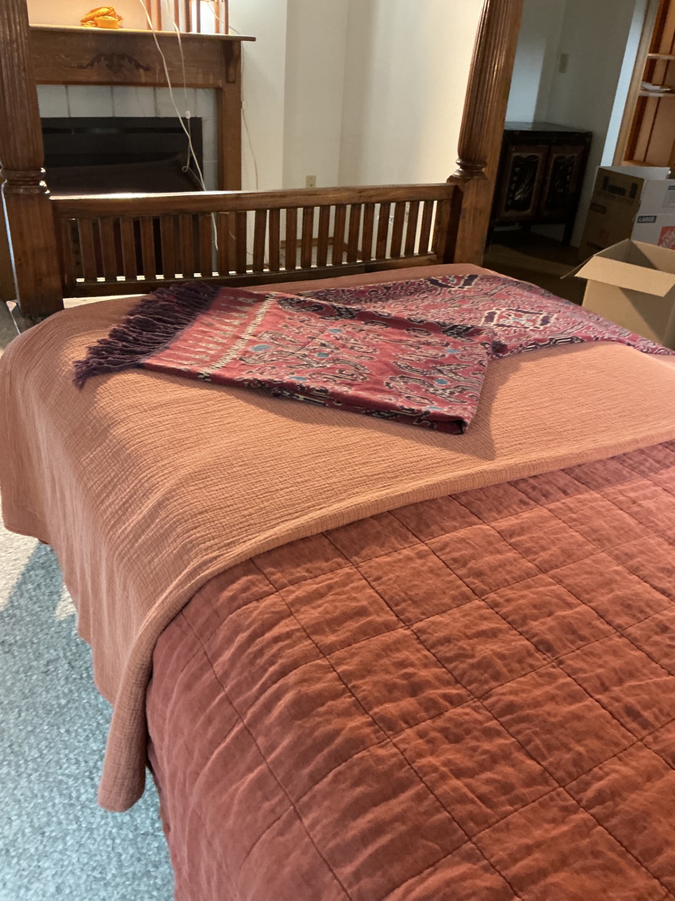 Indonesian Solid Wood Canopy bed - image 5 of 14