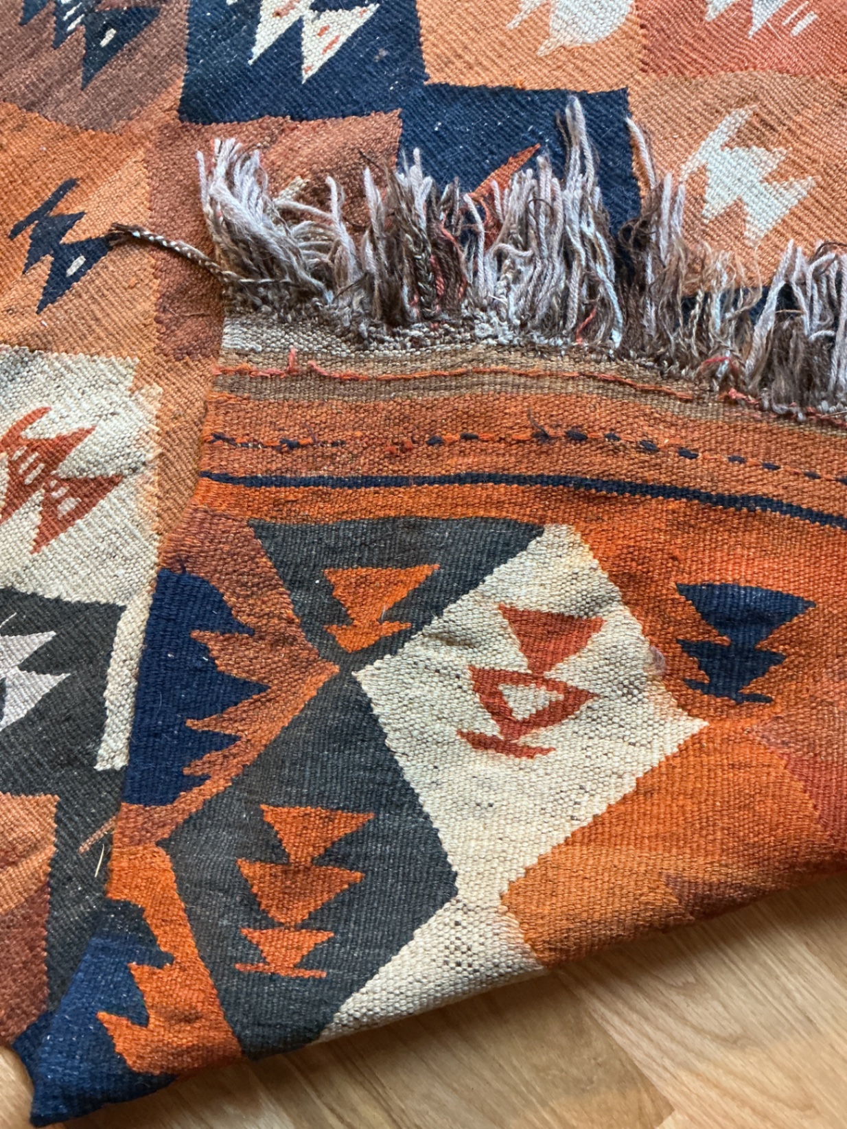 Vintage Kilm wall hanging/rug - image 3 of 3