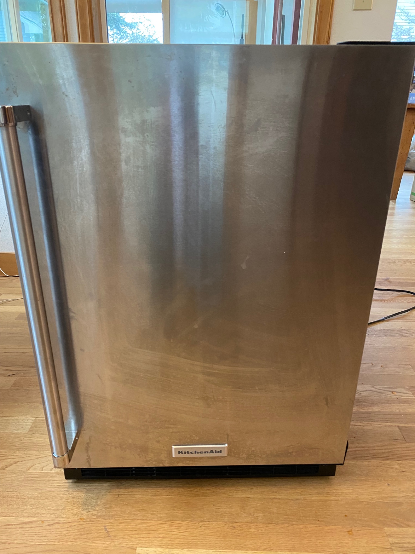 Kitchenaid Mini Fridge - image 6 of 8