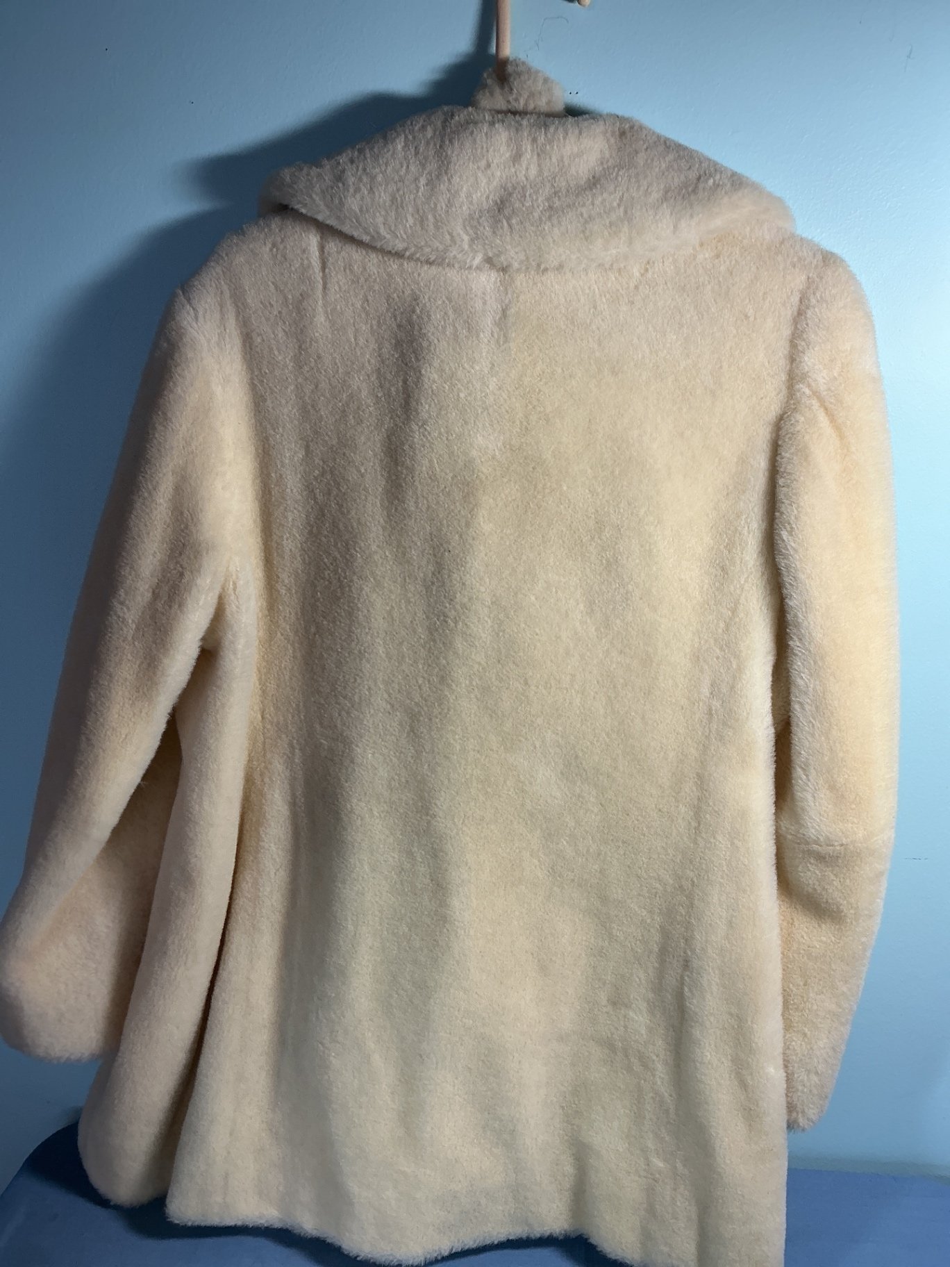 Assorted coats and jackets with fur, wool, and shearling linings - image 5 of 13