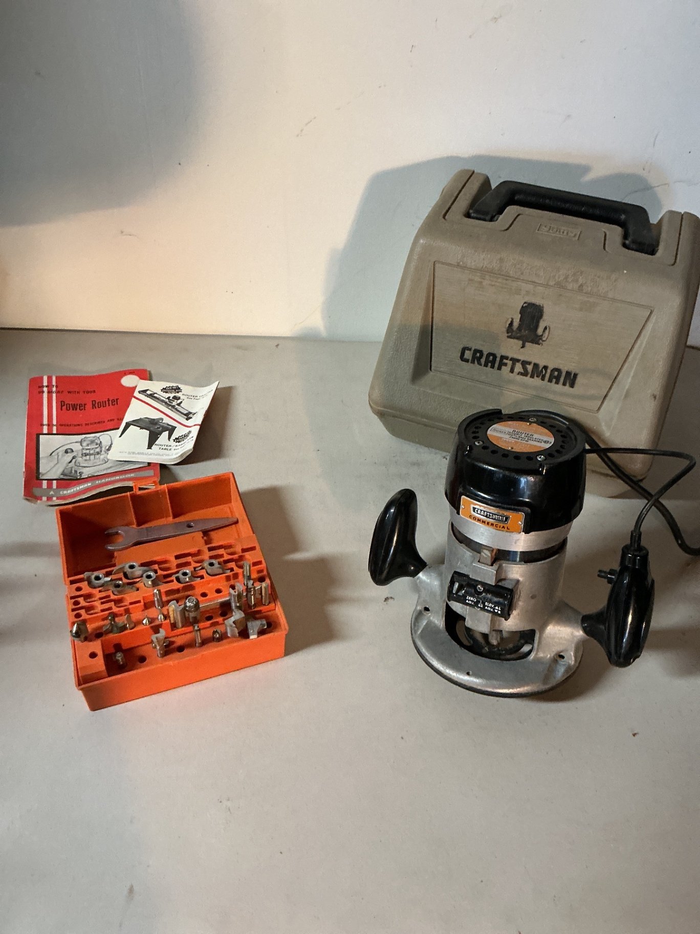 Craftsman router, bits - image 1 of 4