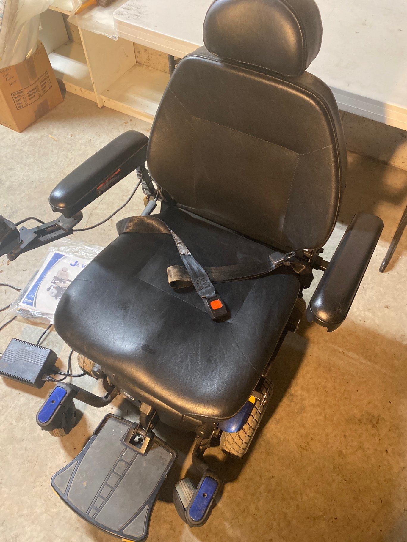 Electric wheelchair with joystick control - image 2 of 5