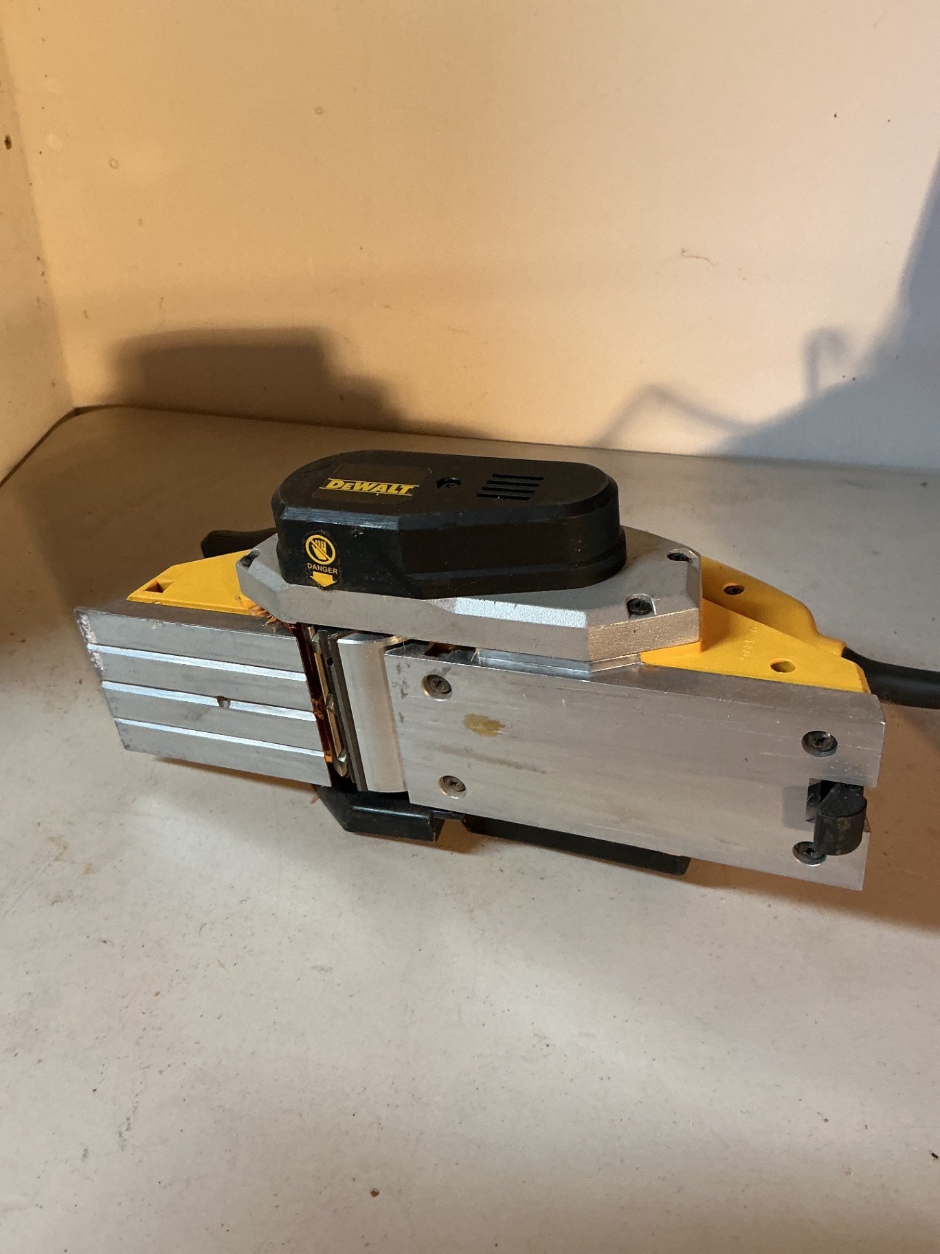 Dewalt thickness planer, Craftsman circular saw  - image 2 of 5