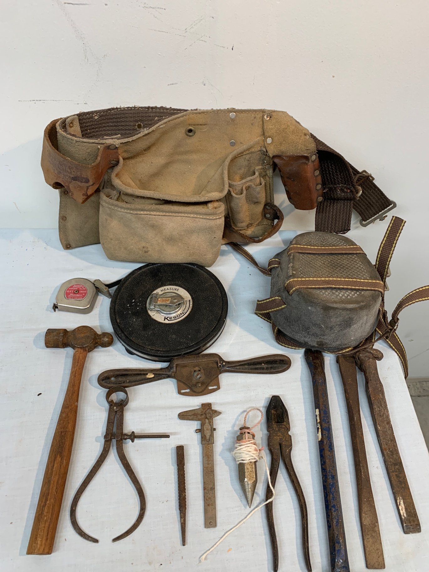 Collection of vintage hand tools and accessory kit - image 2 of 4