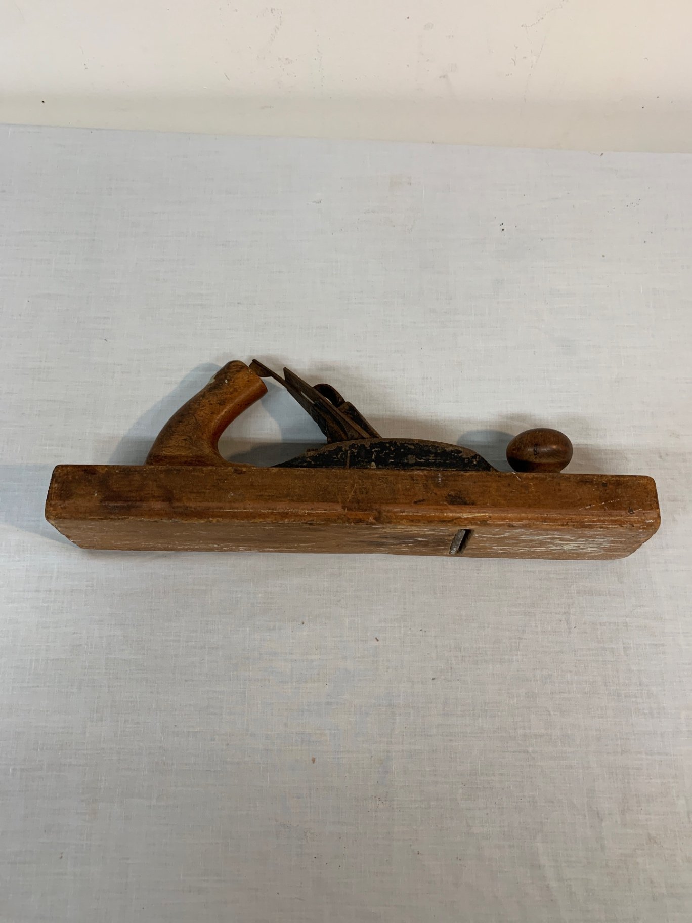Handsaws, chisels and a planer - image 3 of 5