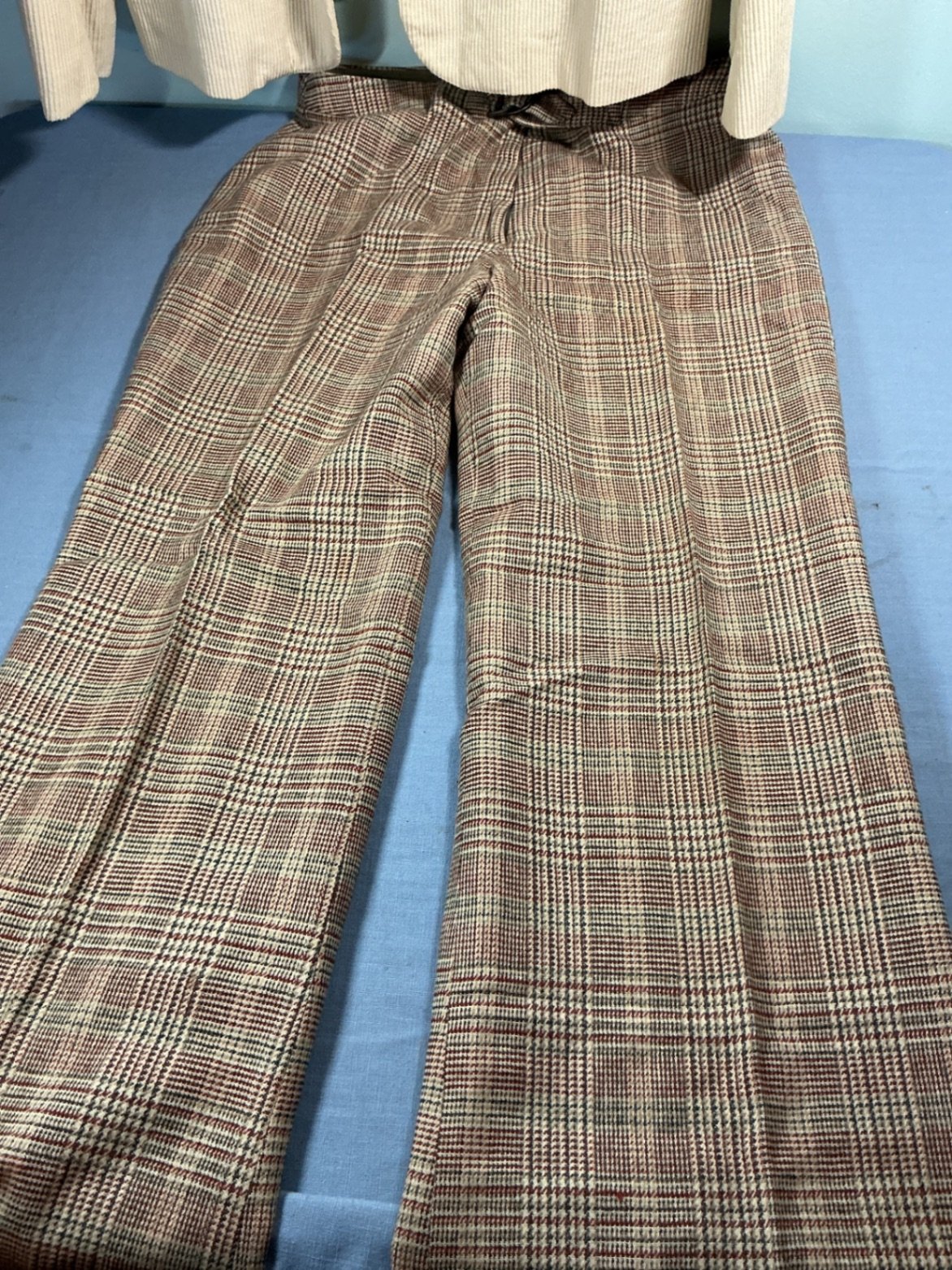 Collection of vintage women's jackets, coats, and separates - image 9 of 10