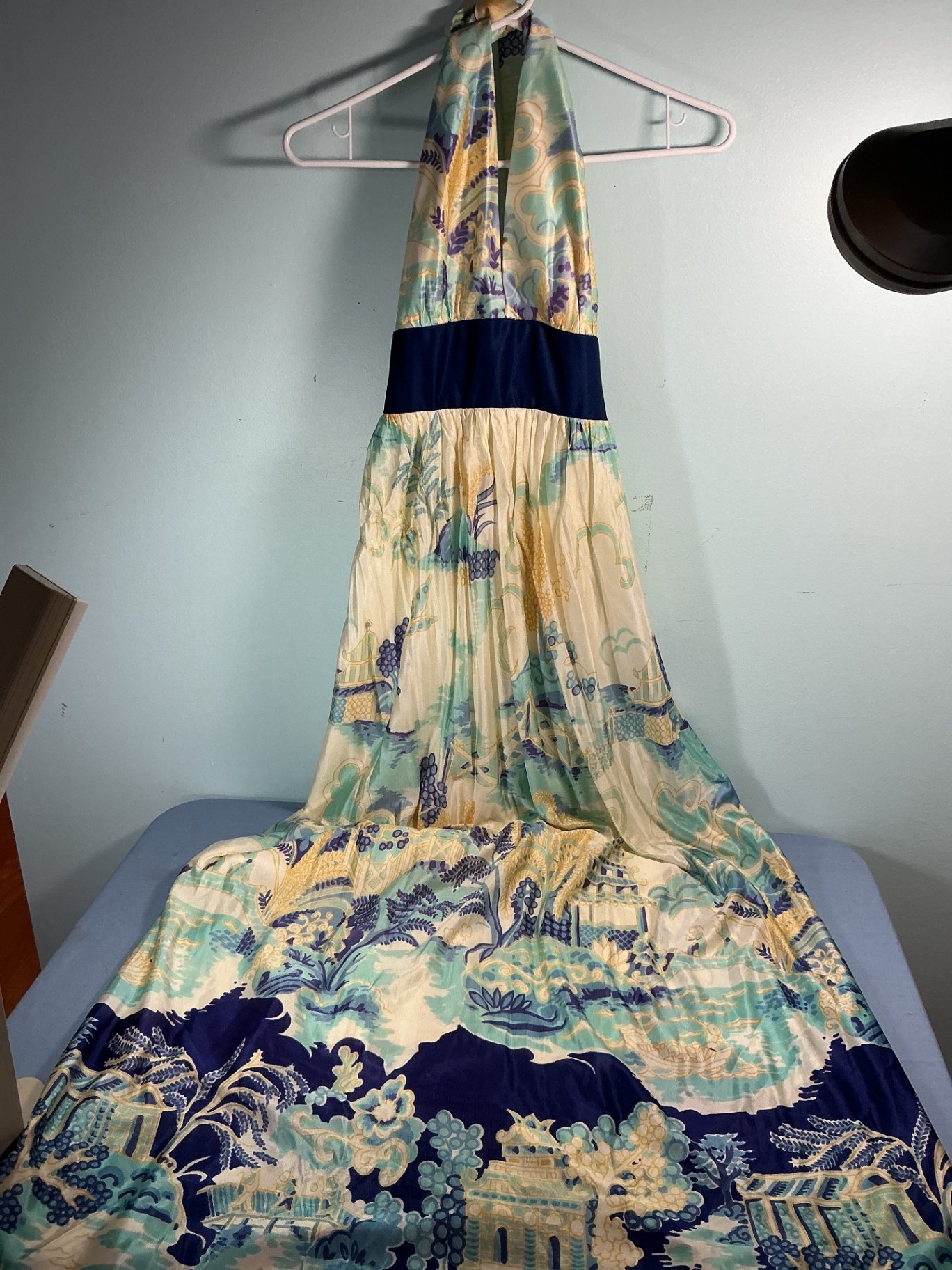 Vintage Women’s Clothing - image 4 of 8