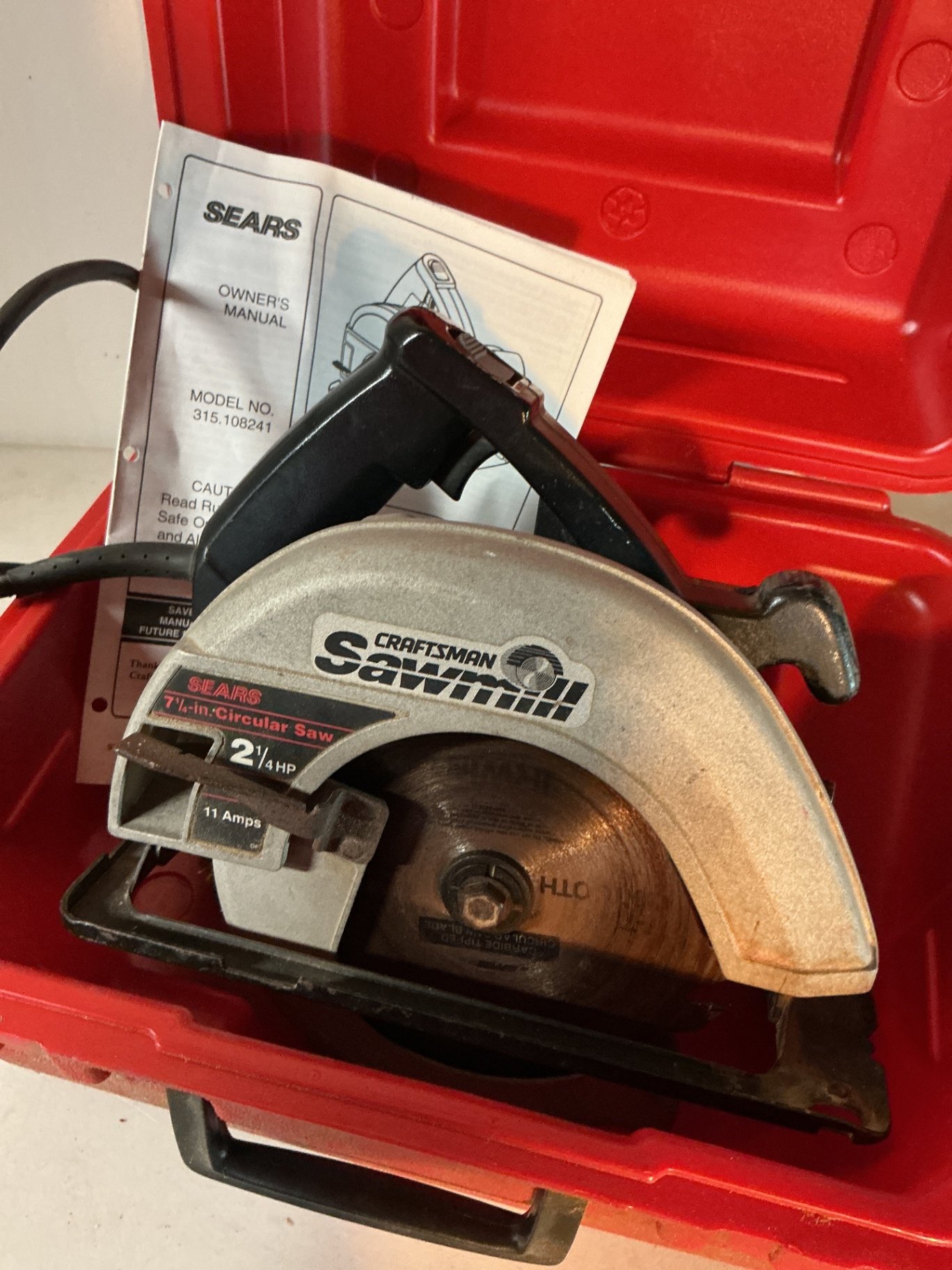 Dewalt thickness planer, Craftsman circular saw  - image 4 of 5