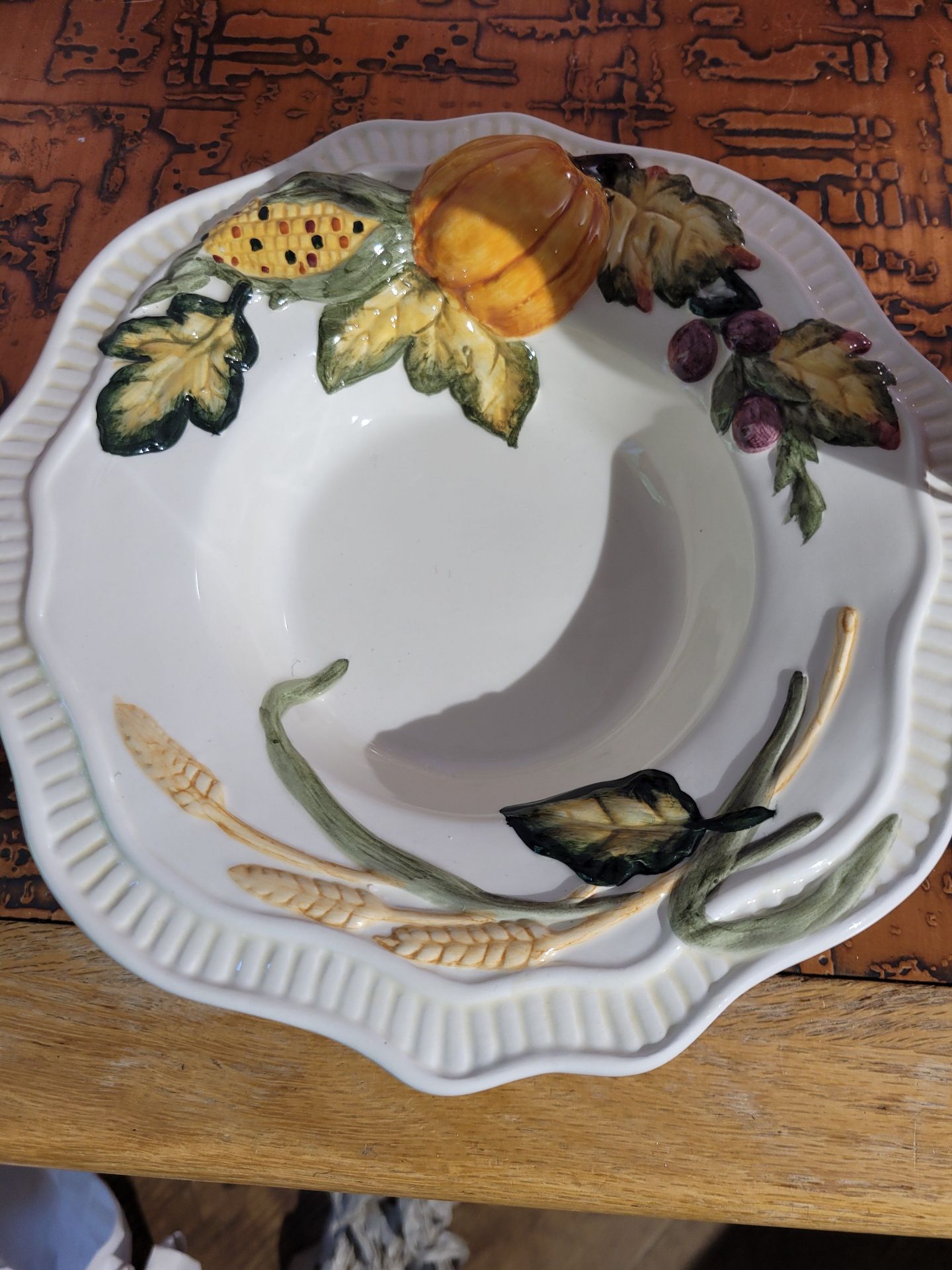 Thanksgiving/Fall Decor. - image 4 of 6