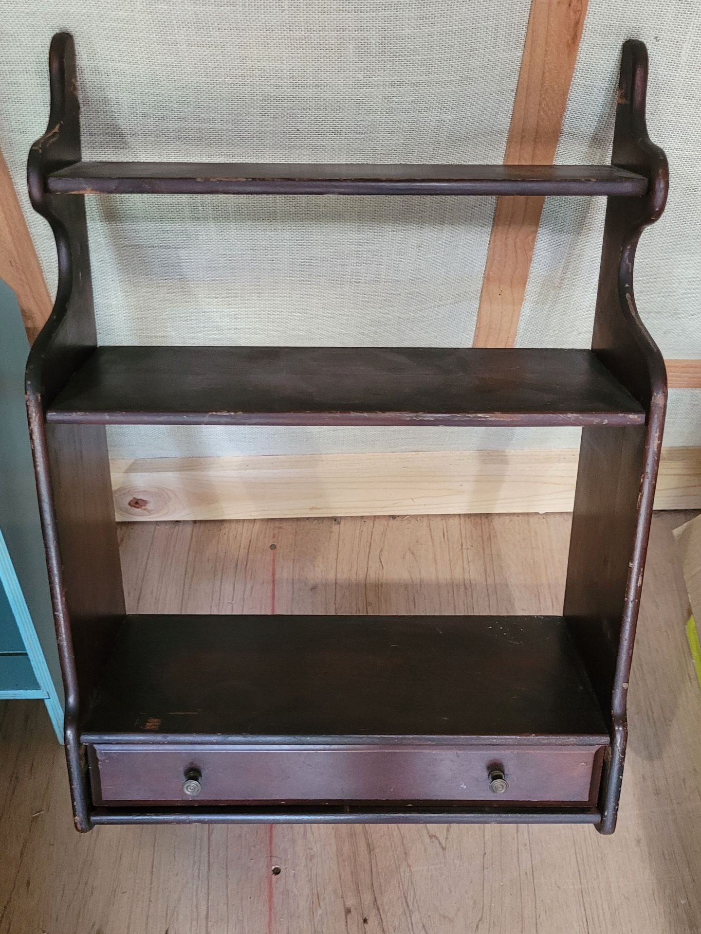 Solid Shelves - image 3 of 8