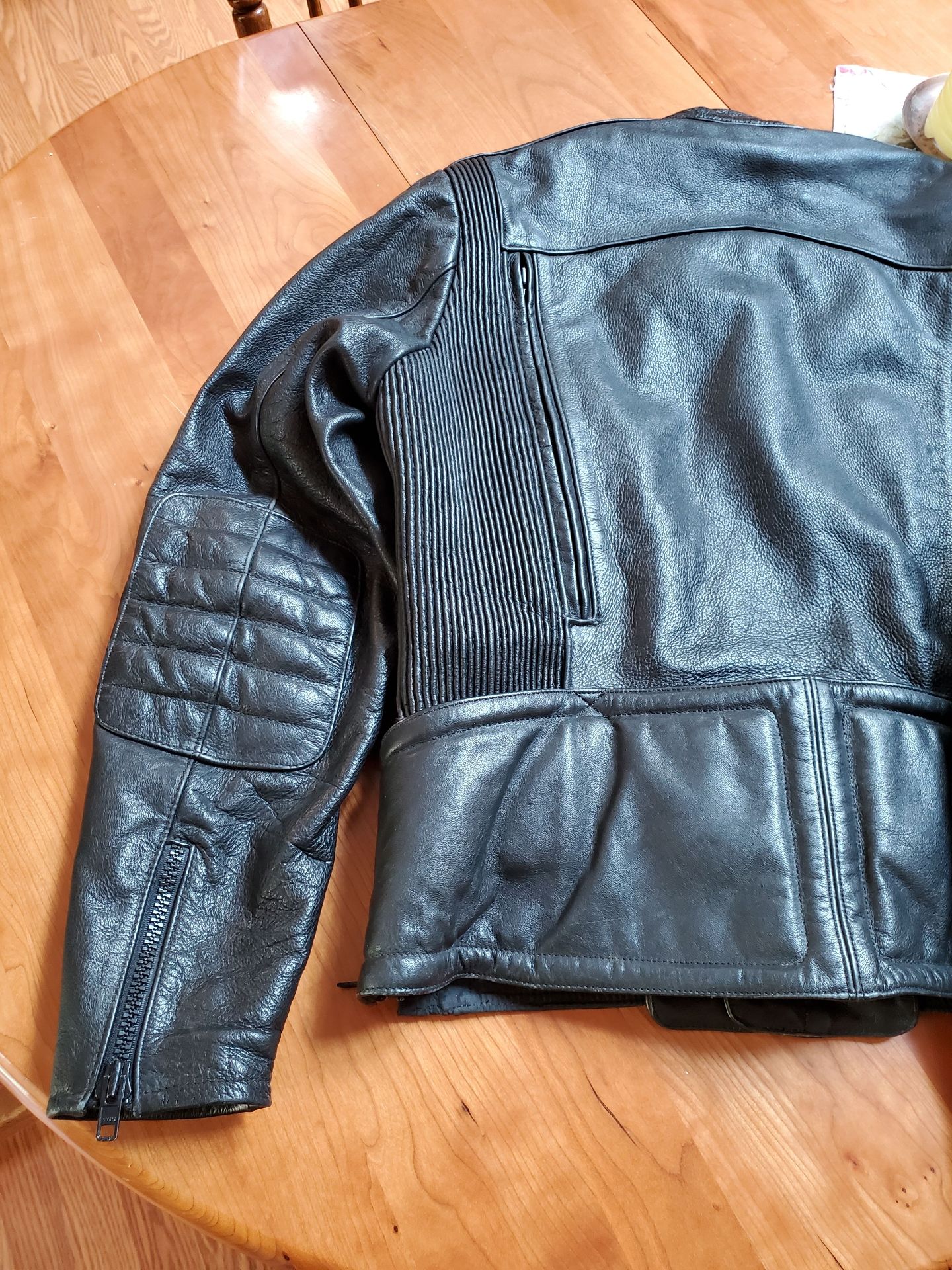 Hein Gericke Black Leather Motorcycle Jacket Size 44 - image 6 of 8