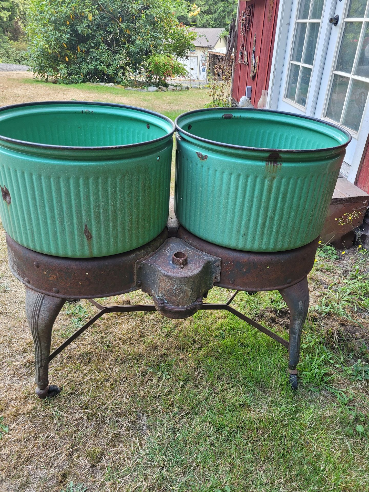 Old Dexter Double Wash Tub - image 9 of 10