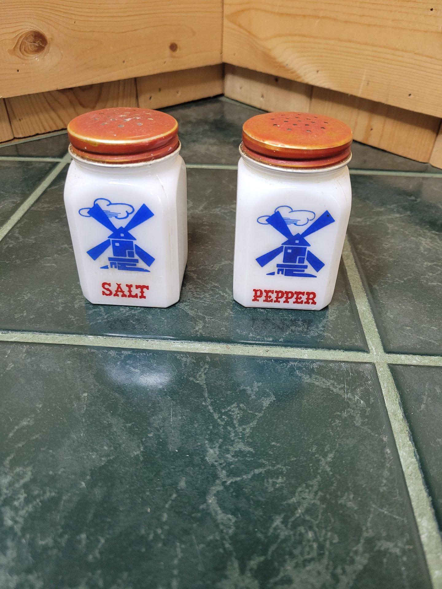 Vintage Salt & Pepper - image 2 of 7
